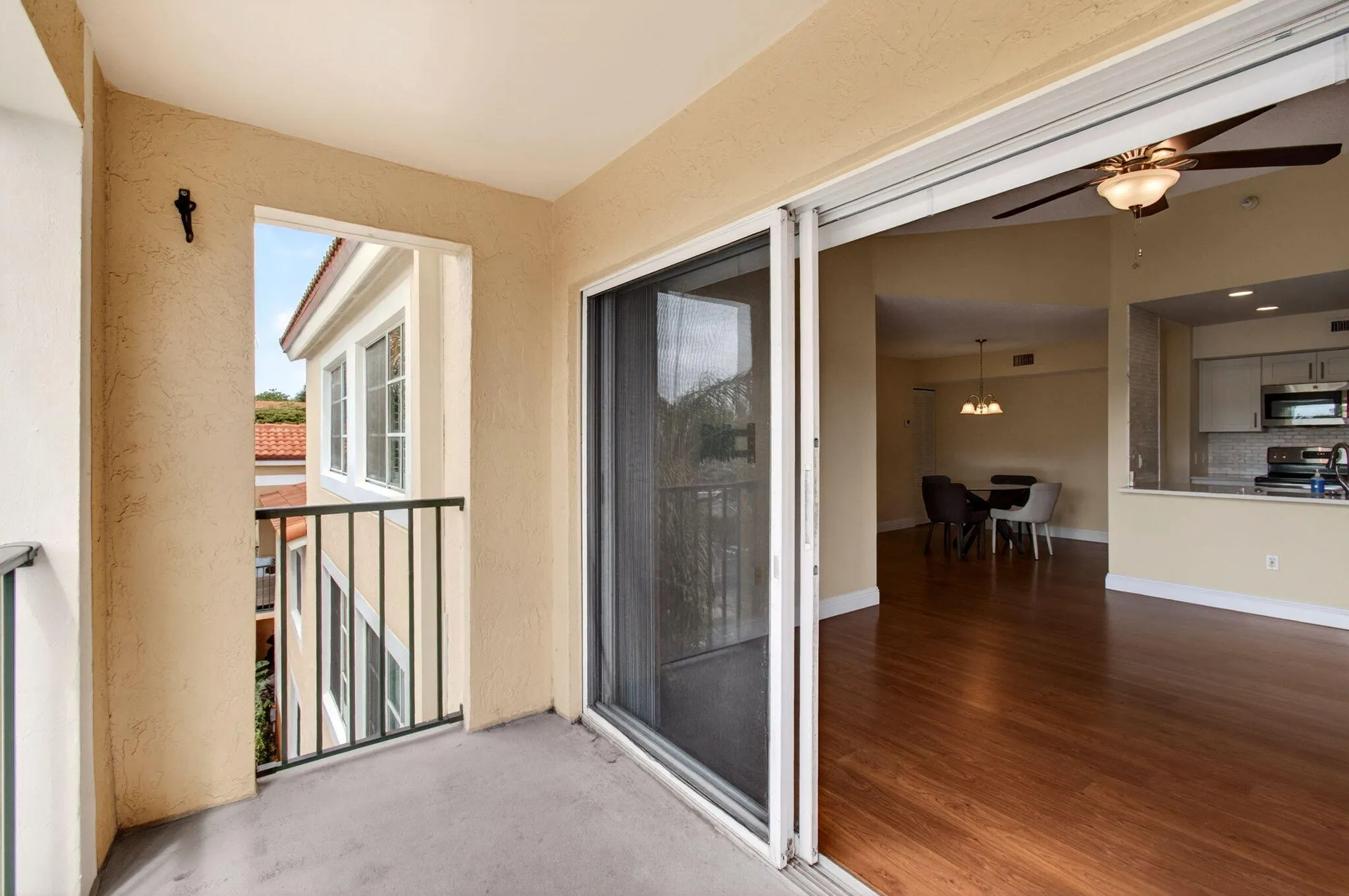 157 Yacht Club Way #303