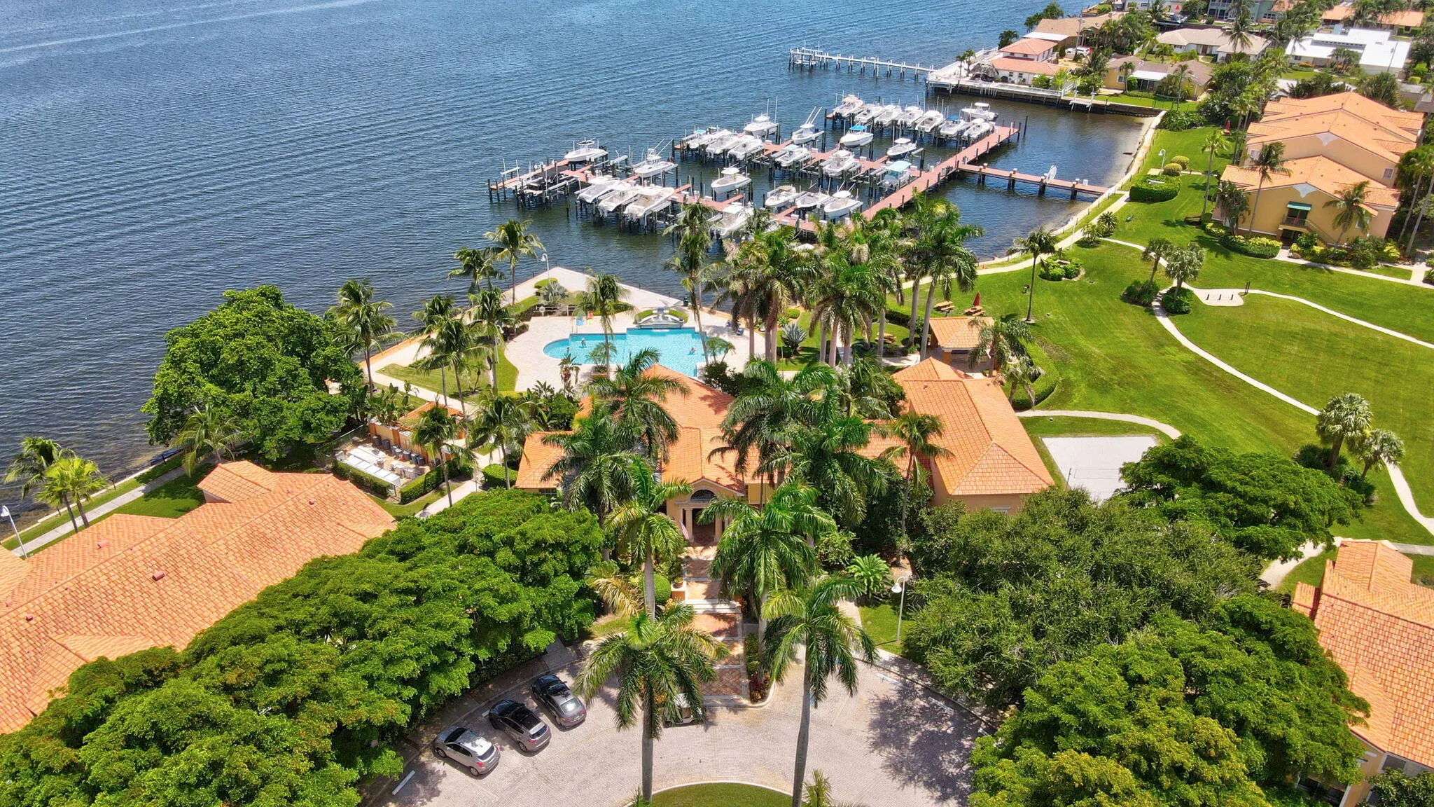 157 Yacht Club Way #303