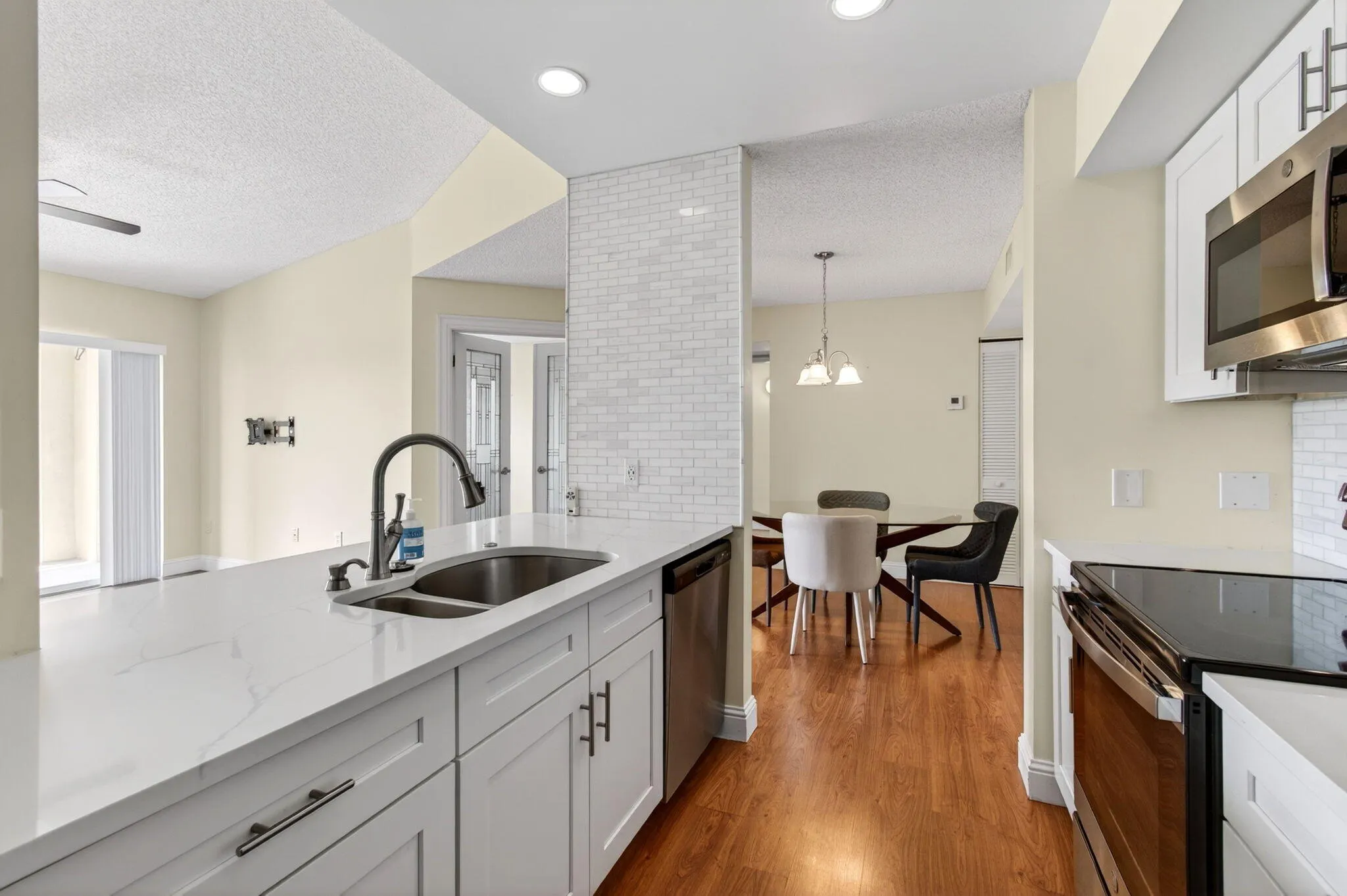 157 Yacht Club Way #303