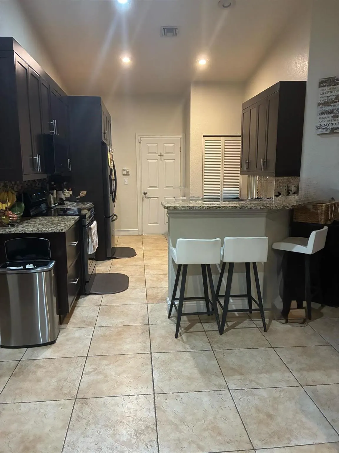 330 SW 14TH Street