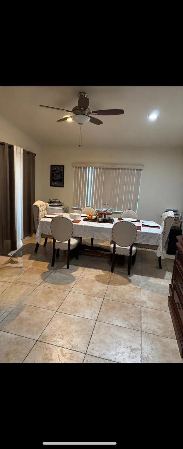 330 SW 14TH Street