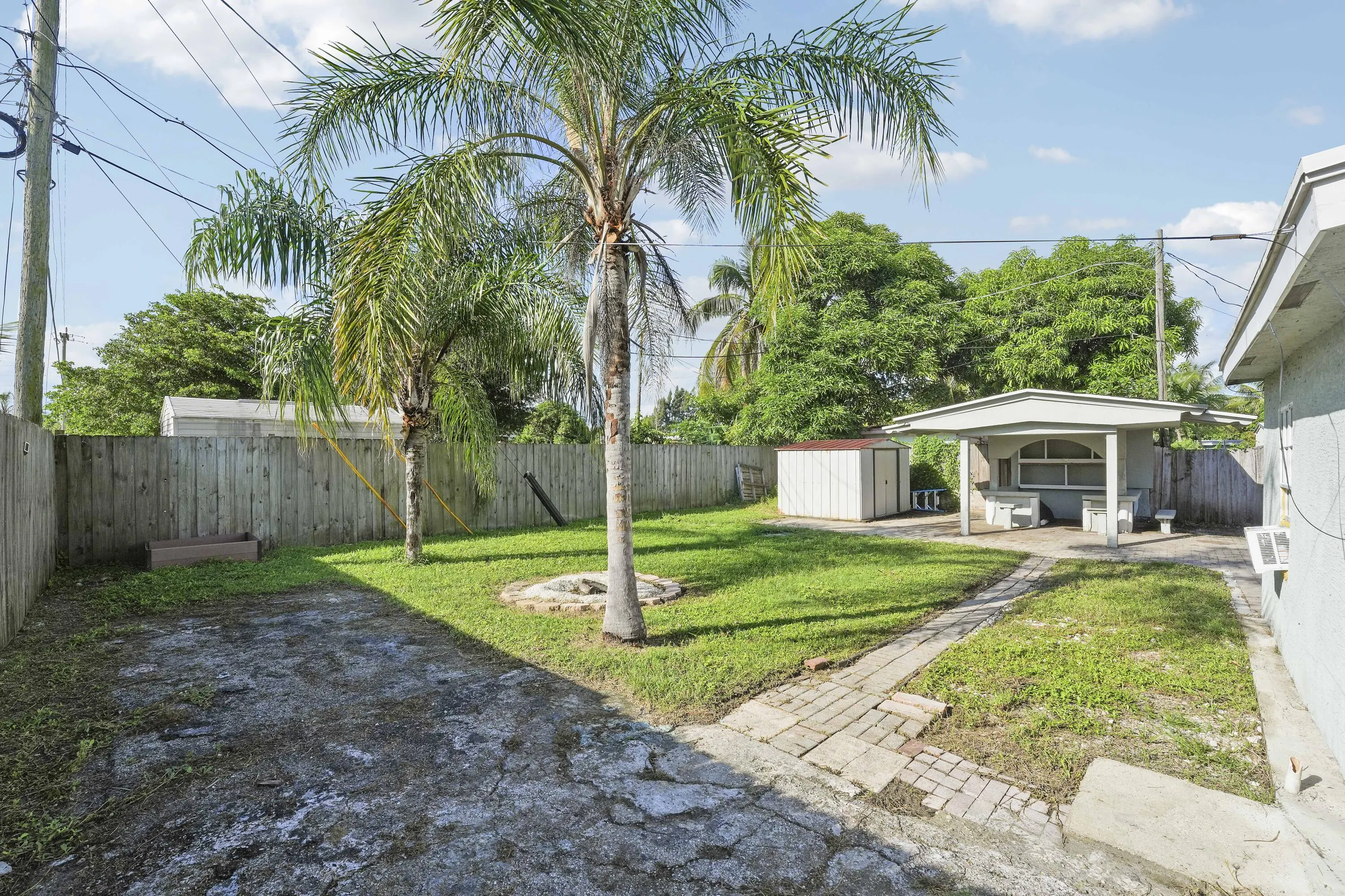130 PLUM TREE Drive