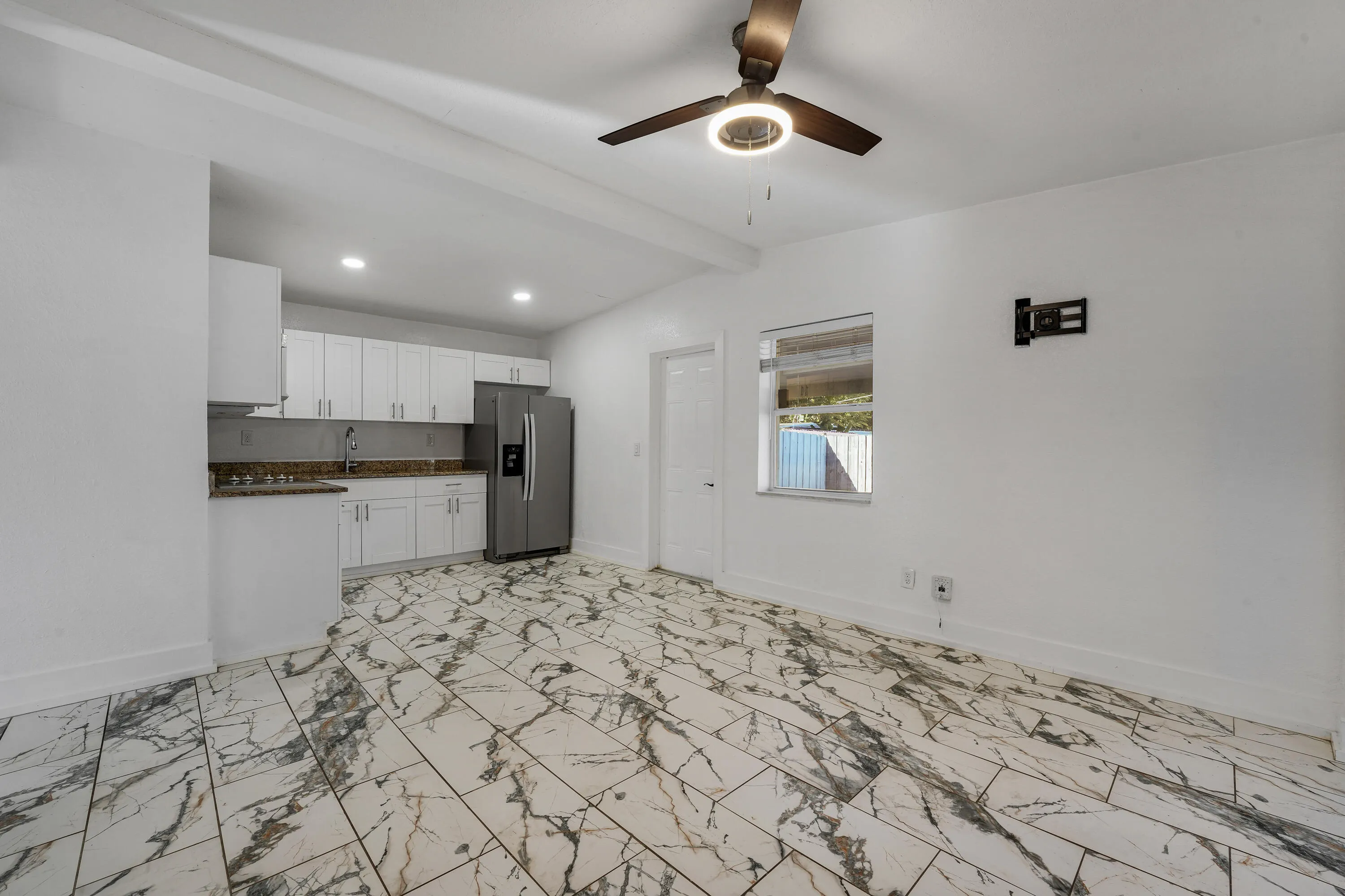 130 PLUM TREE Drive