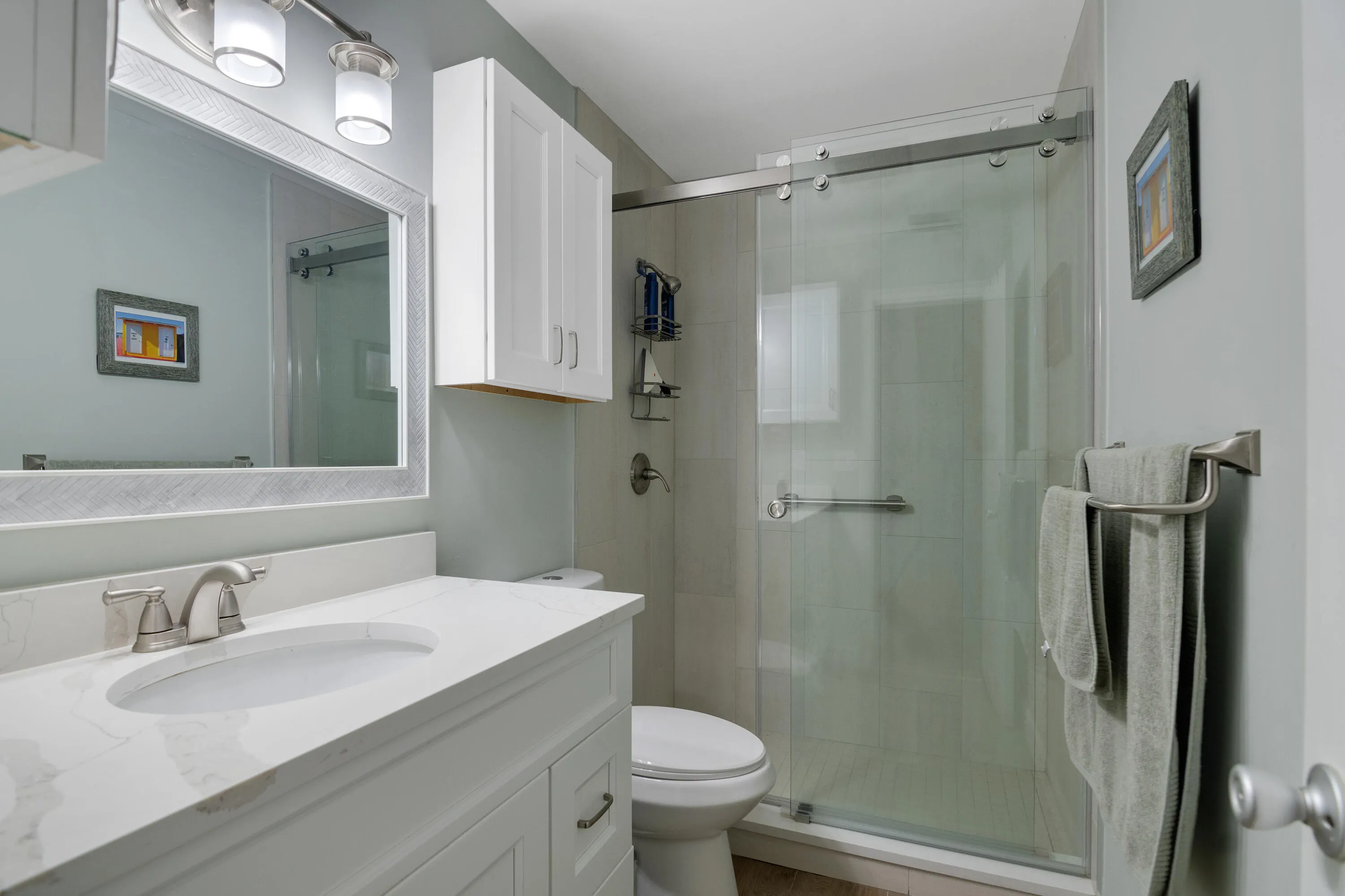 68 ROYAL OAK Court #202