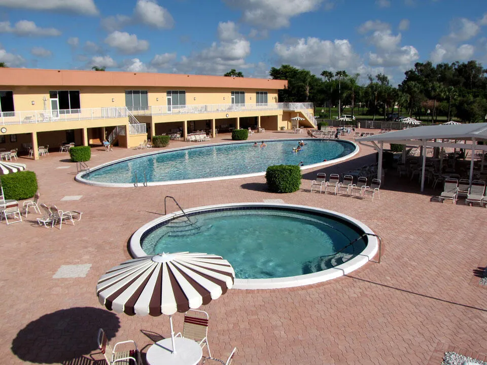 15469 LAKES OF DELRAY Boulevard #102