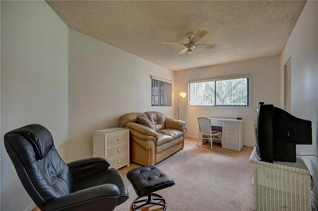 15469 LAKES OF DELRAY Boulevard #102