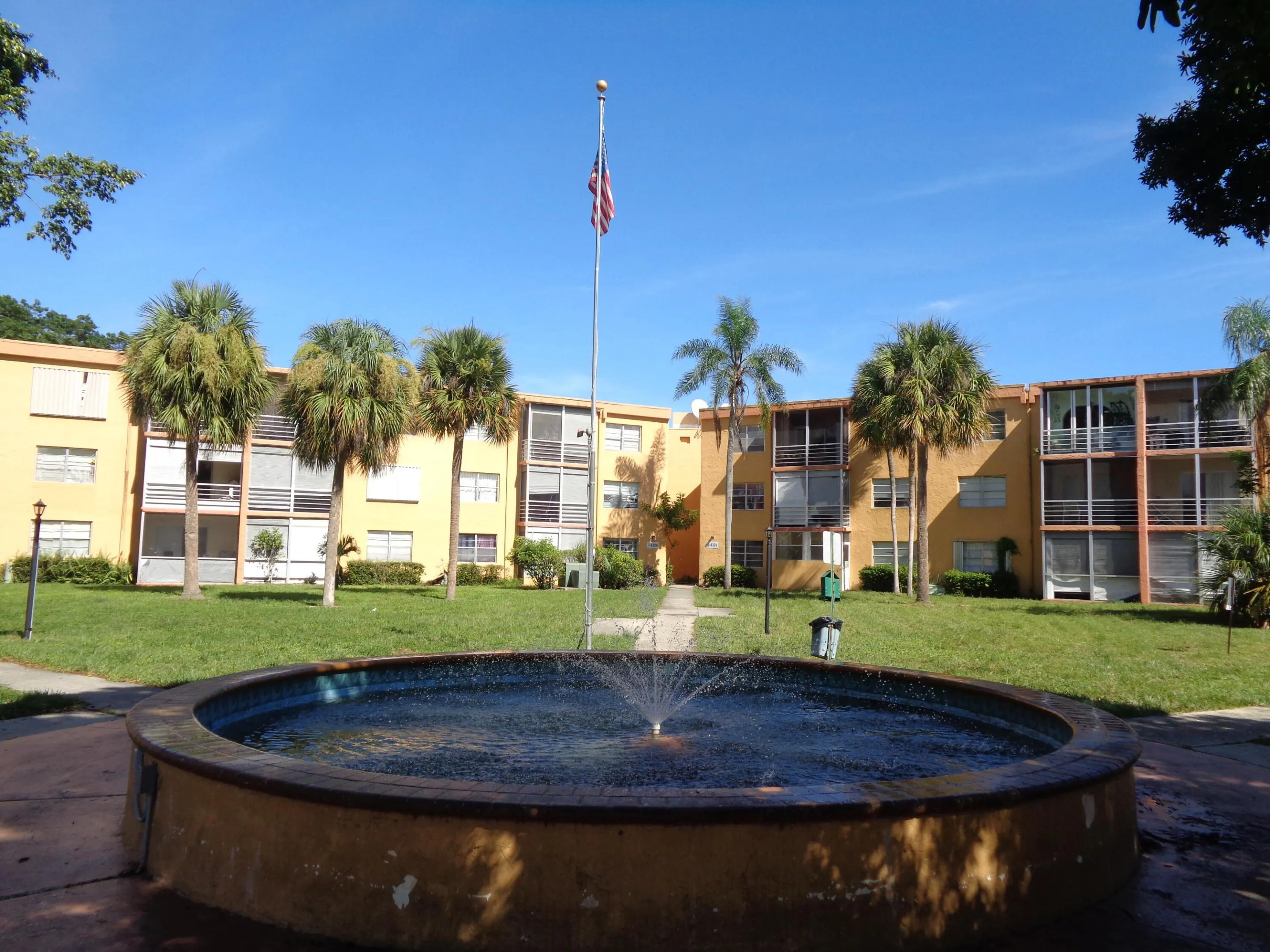 4394 NW 9TH Avenue #20-1G