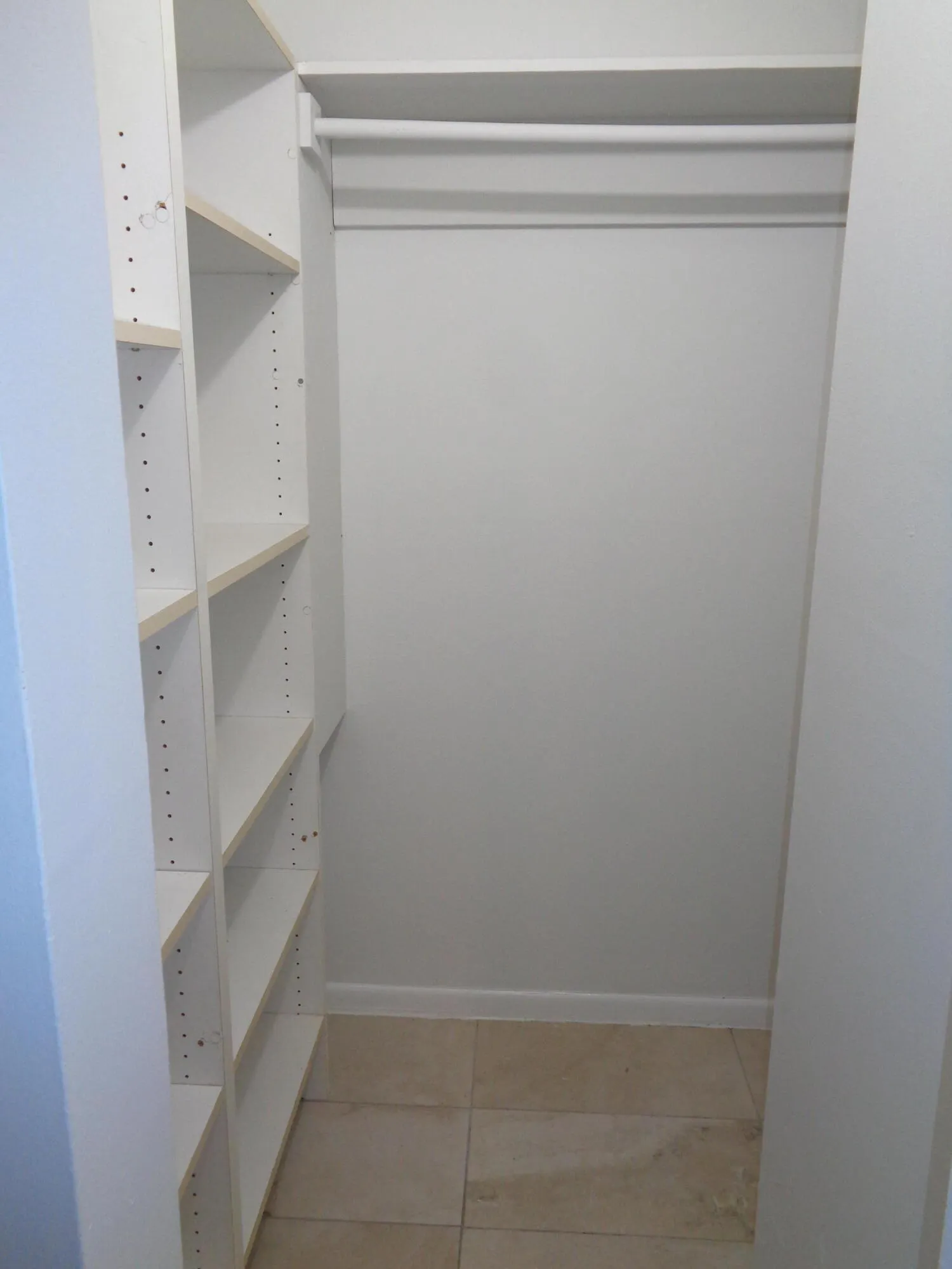 4394 NW 9TH Avenue #20-1G