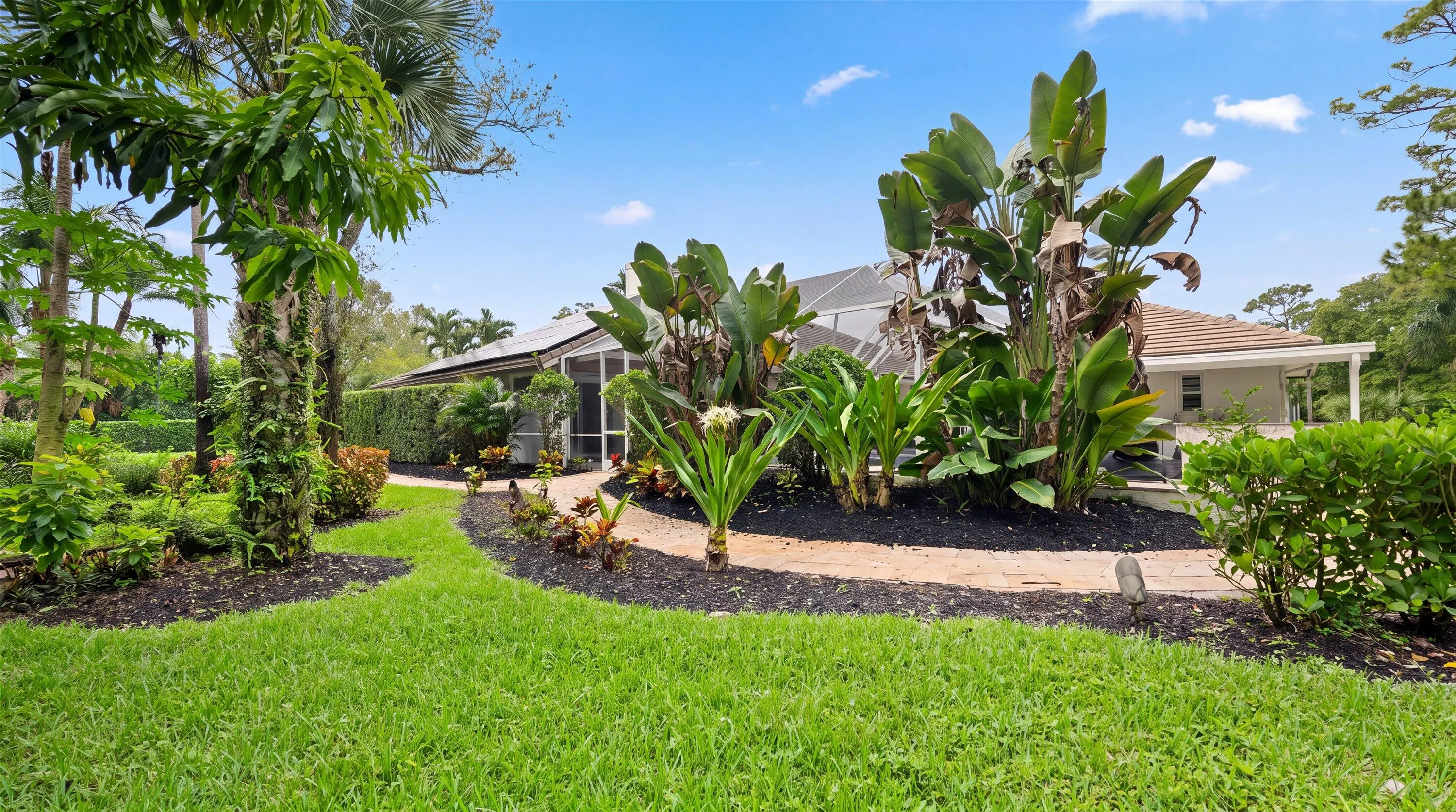 14816 Stirrup Lane