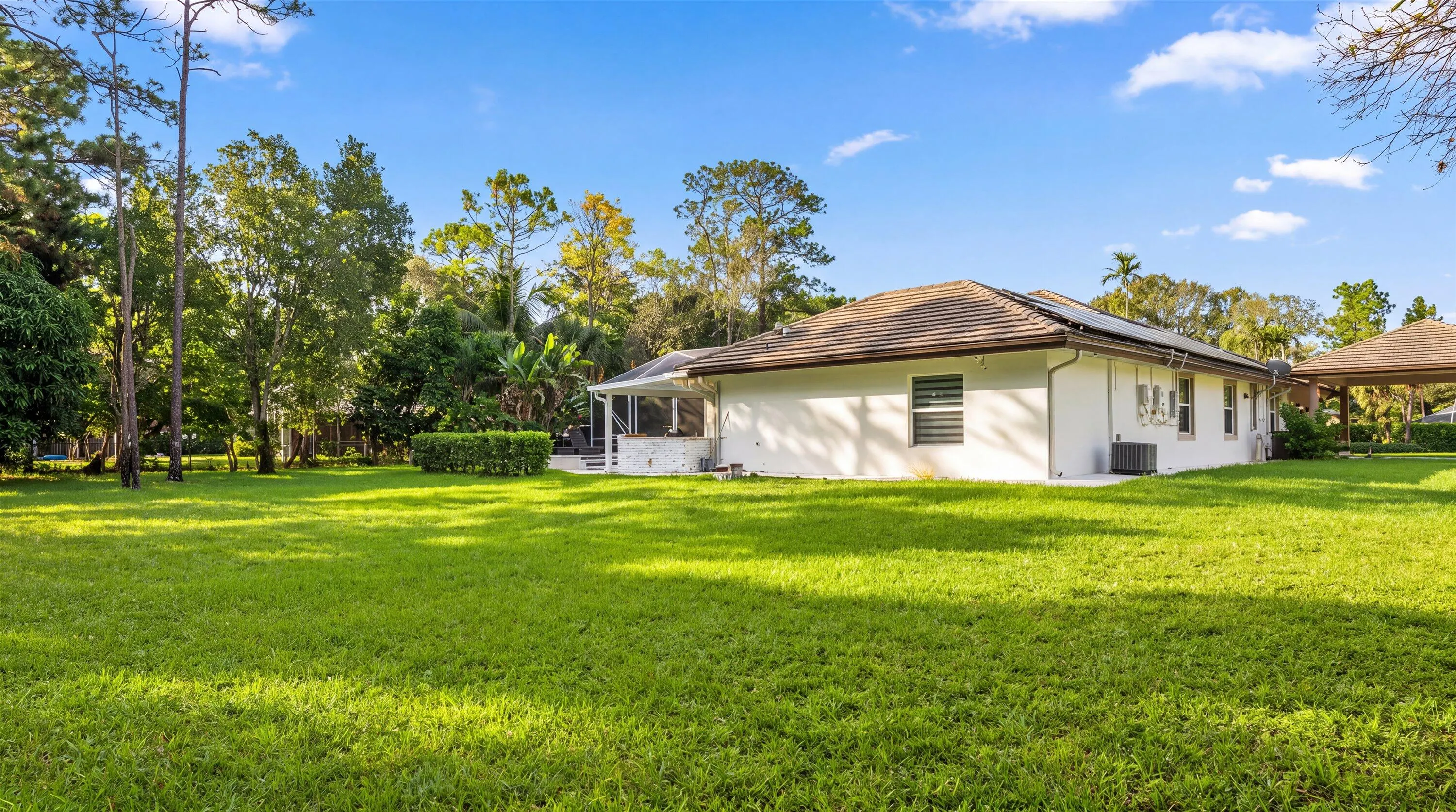 14816 Stirrup Lane