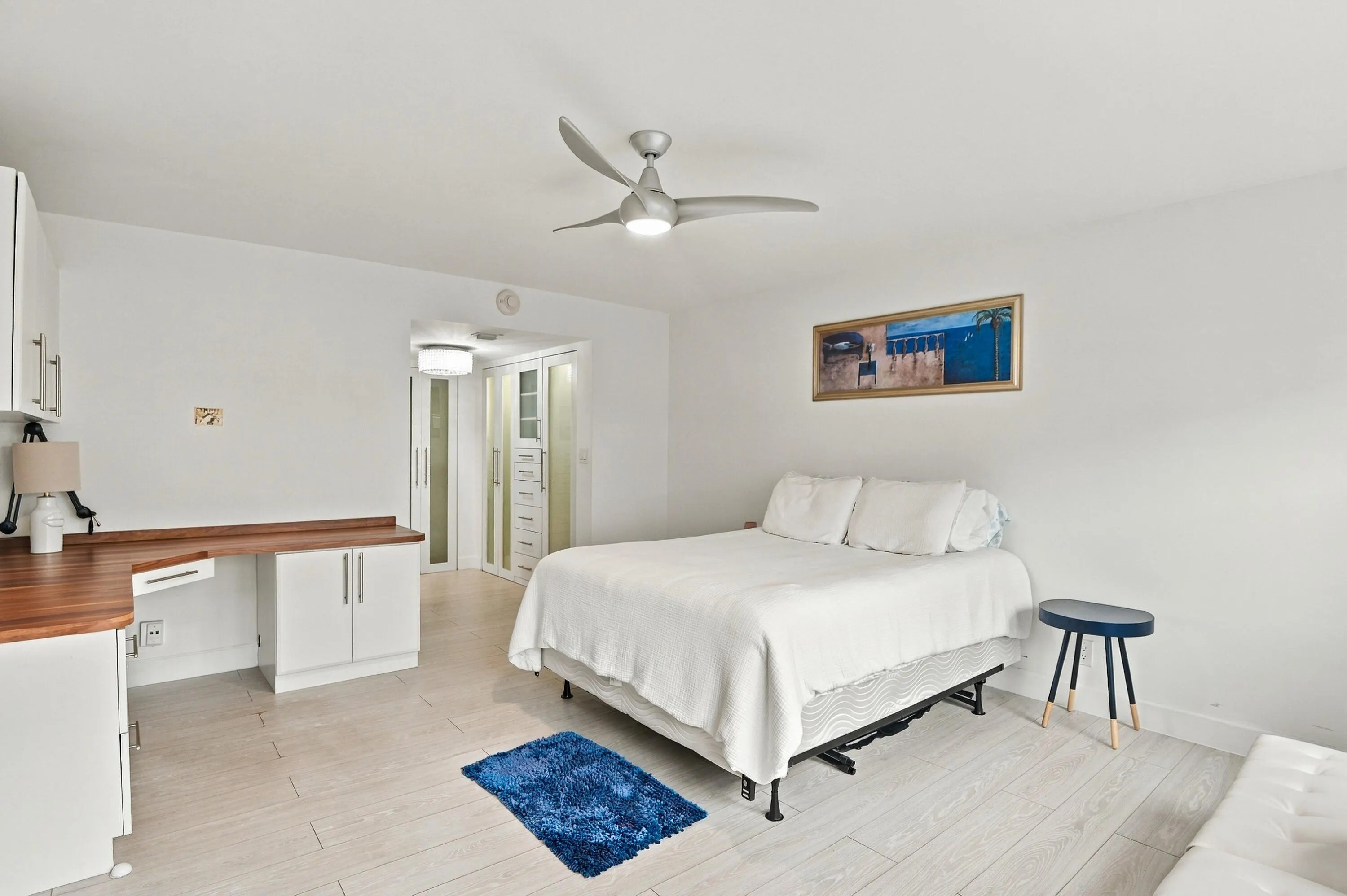 330 SE 20th Avenue #306