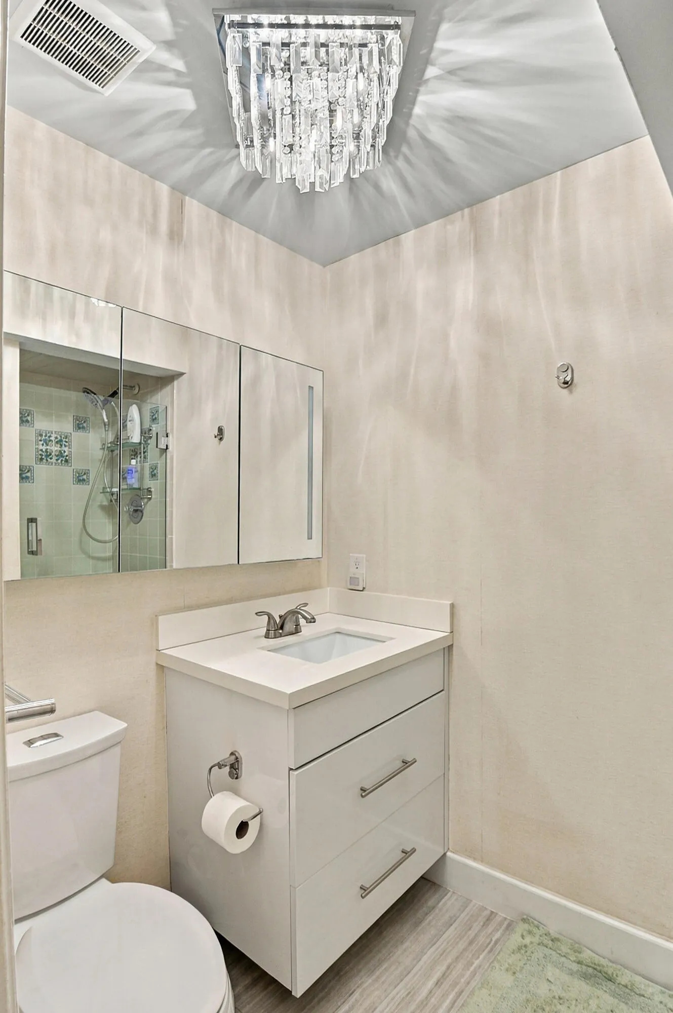 330 SE 20th Avenue #306