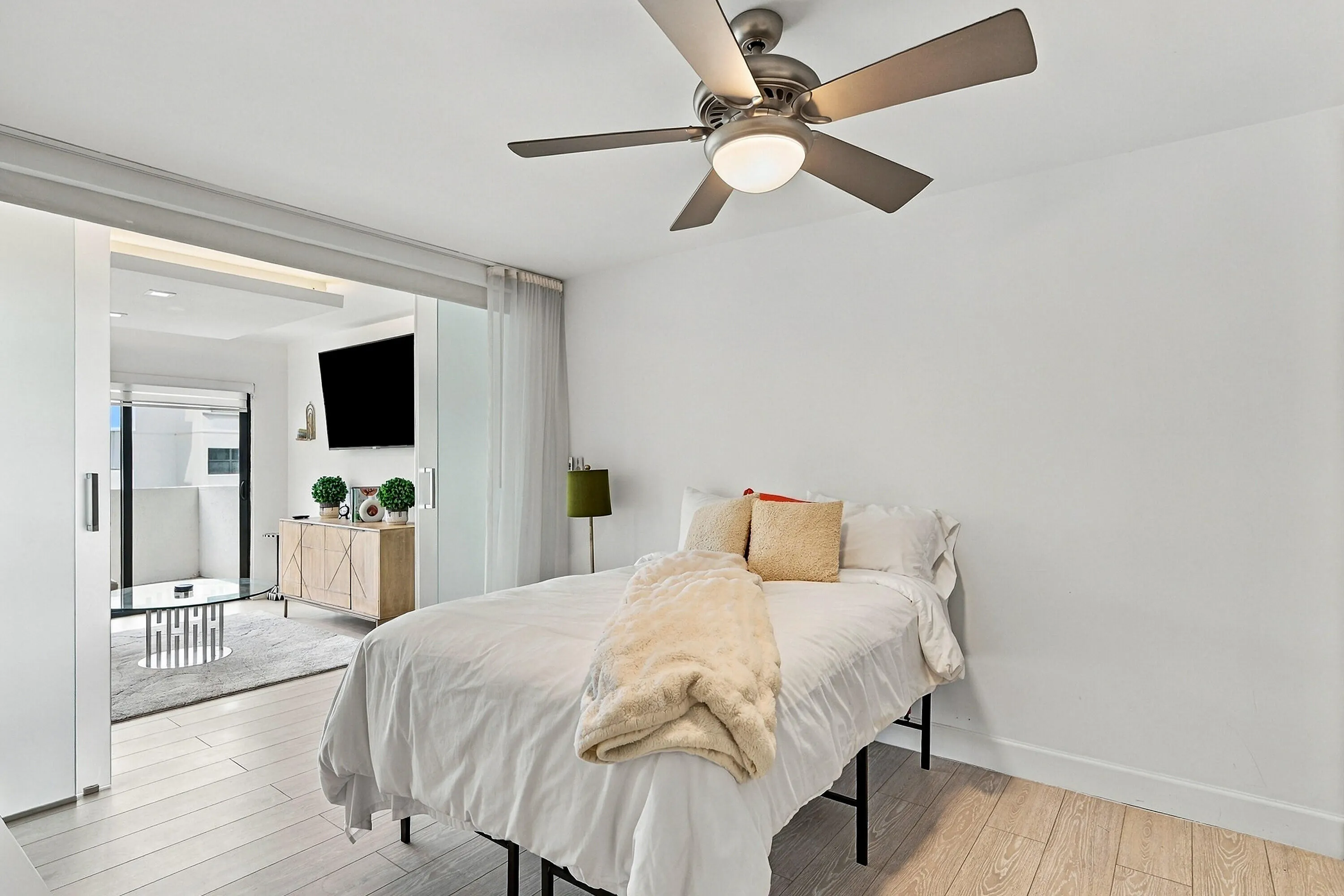 330 SE 20th Avenue #306