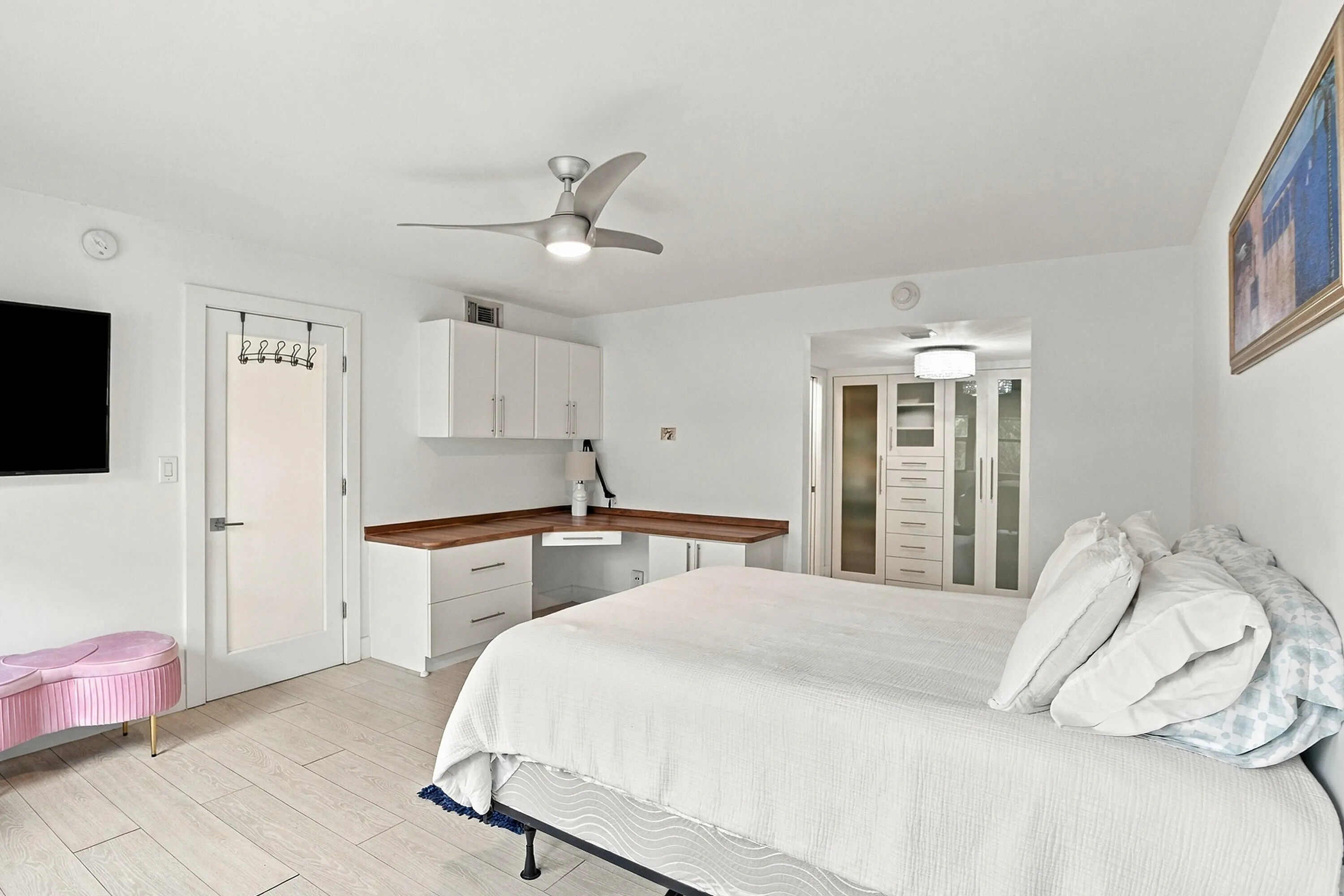 330 SE 20th Avenue #306