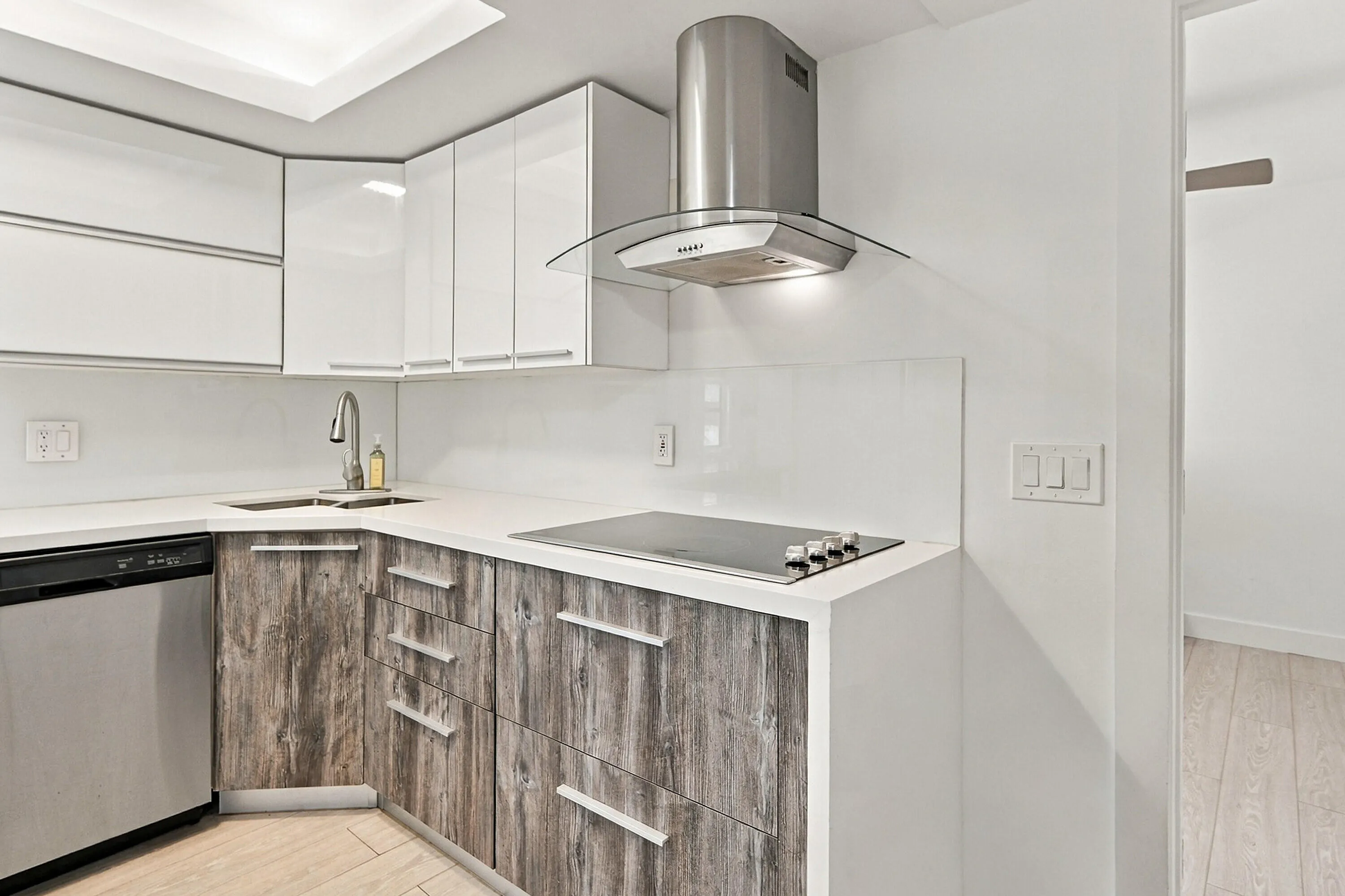 330 SE 20th Avenue #306