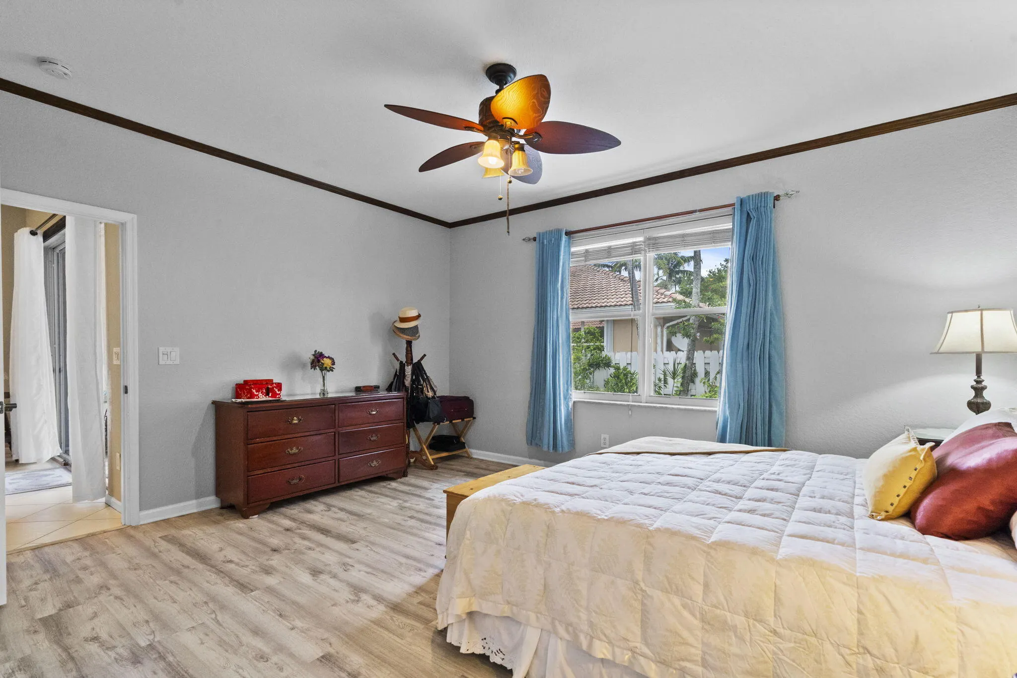 237 CORAL TRACE Court