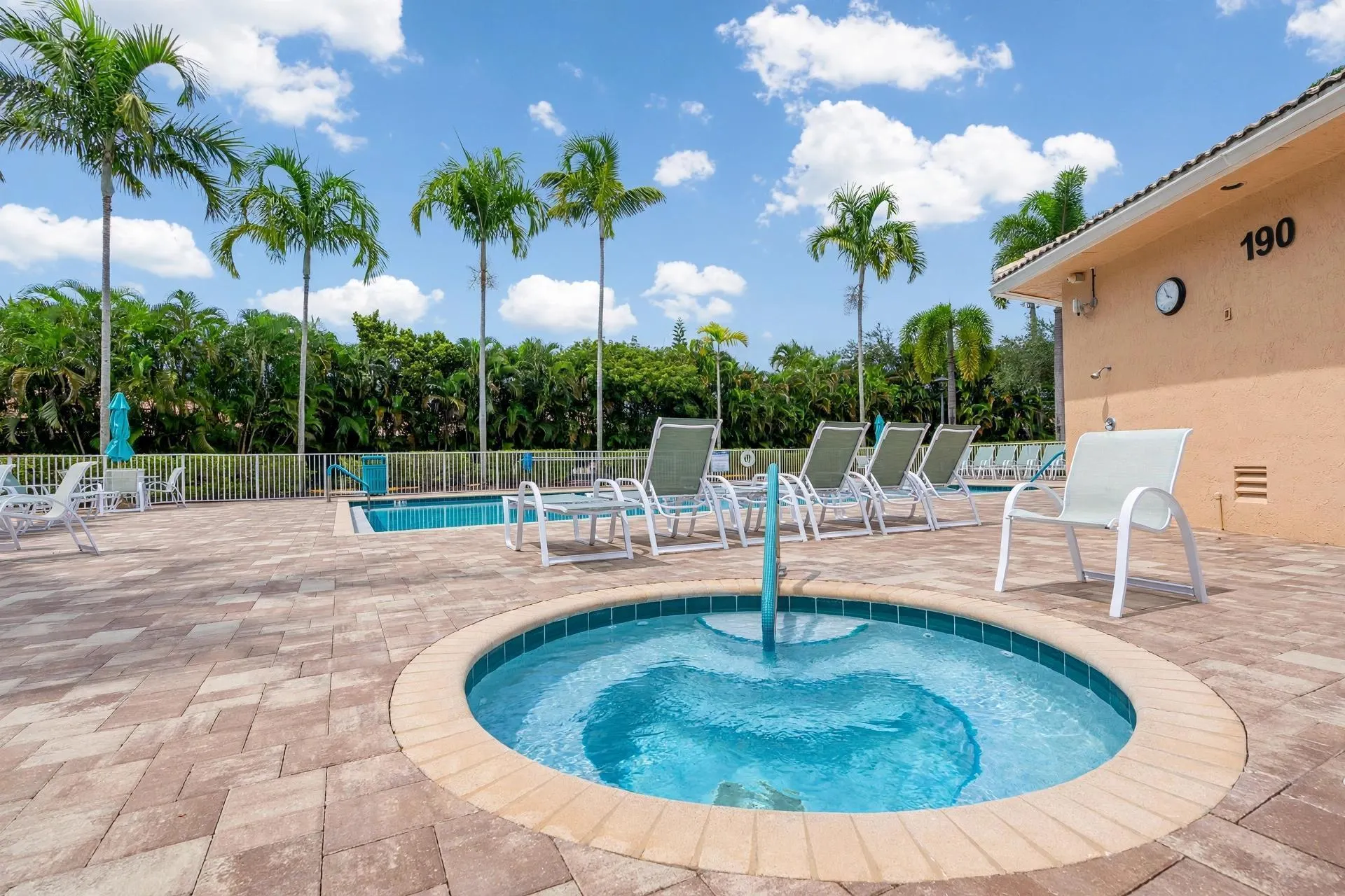 237 CORAL TRACE Court