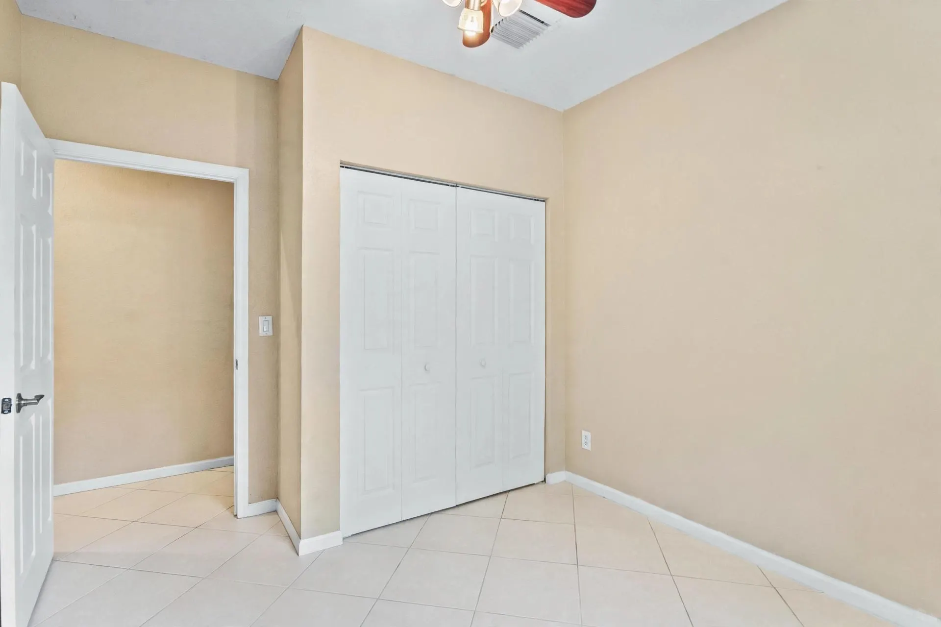 237 CORAL TRACE Court