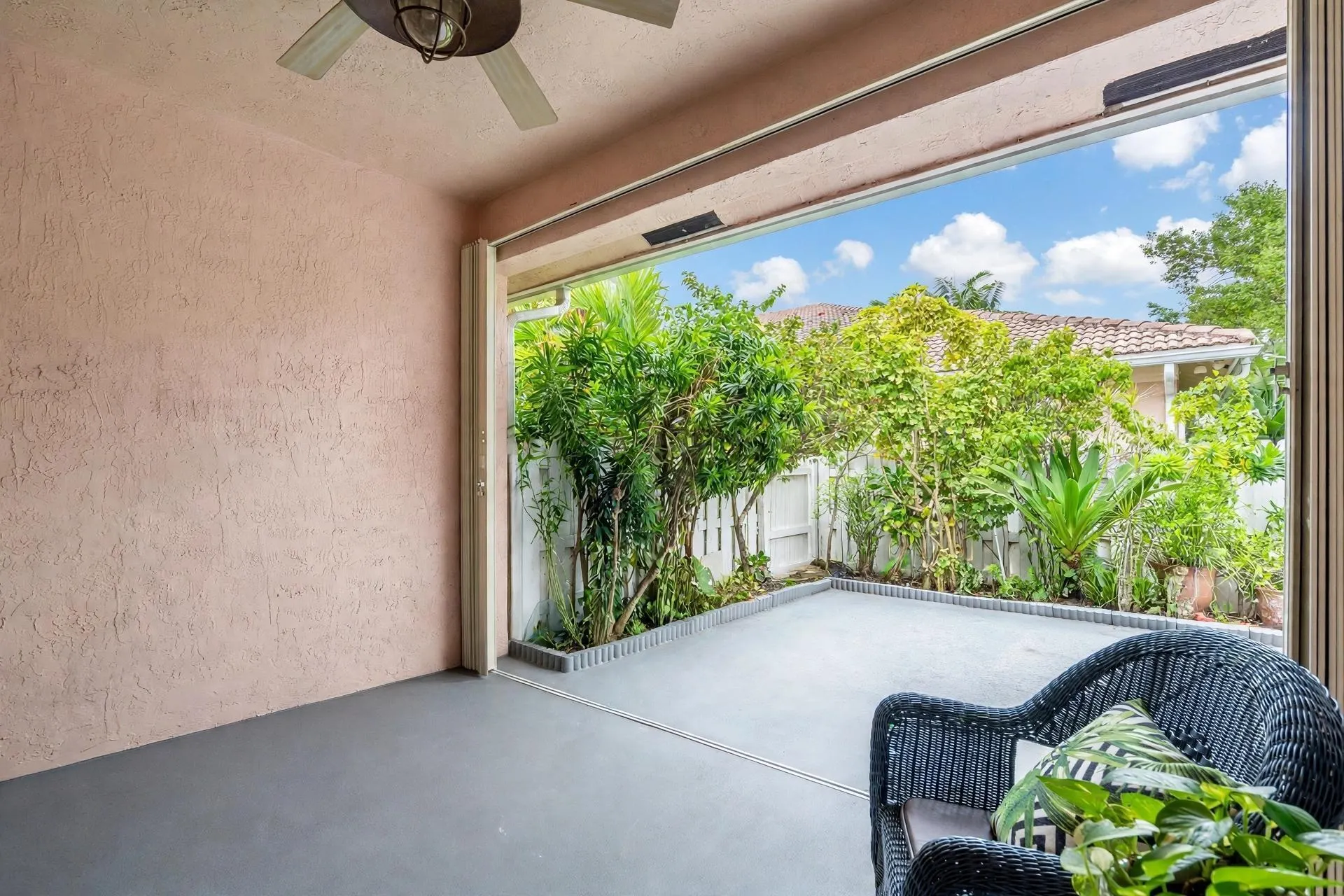 237 CORAL TRACE Court