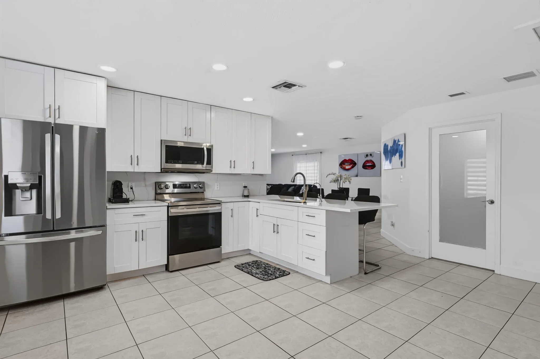 347 W HAITI Avenue