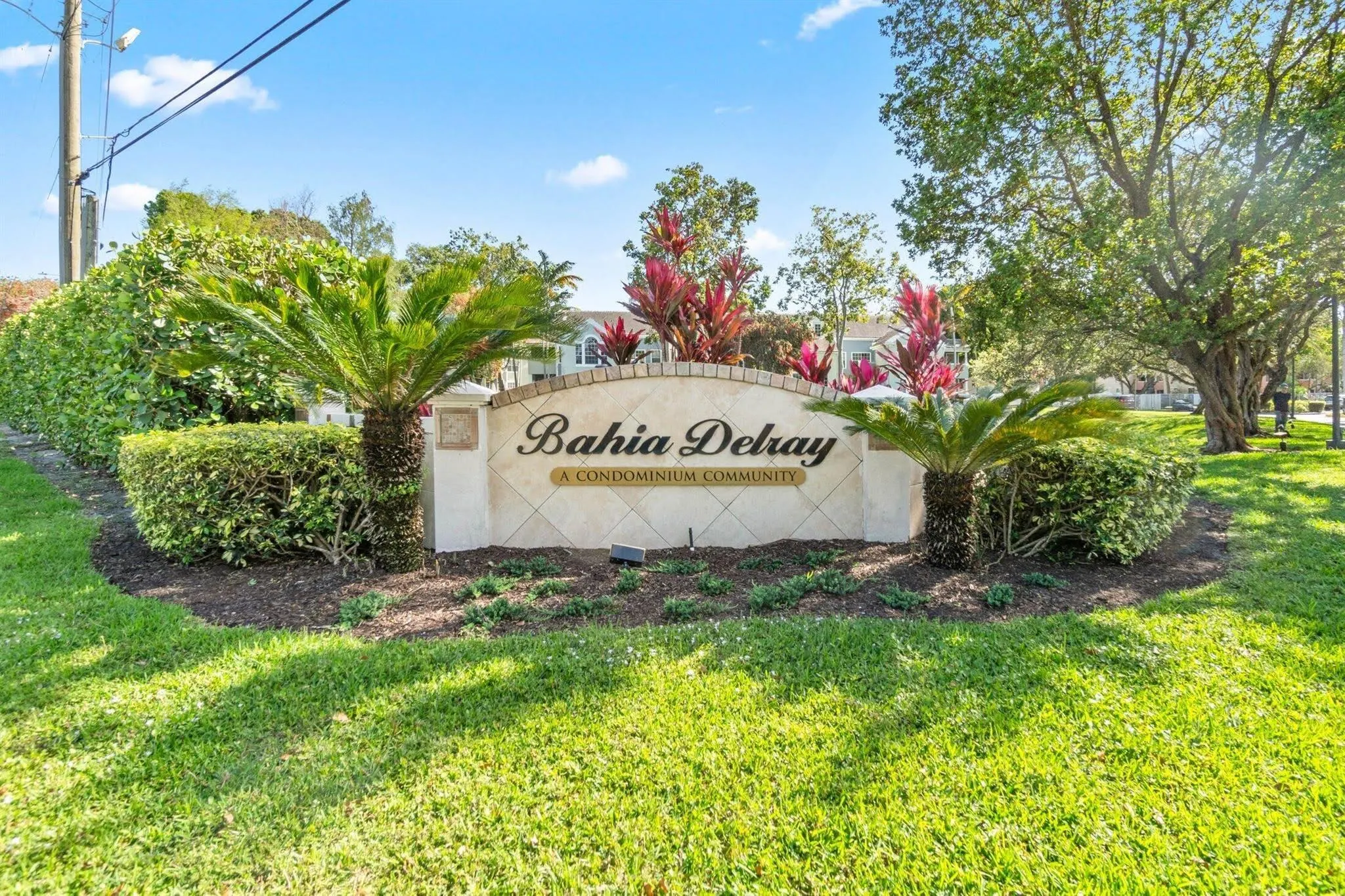 1125 CRYSTAL Way #J