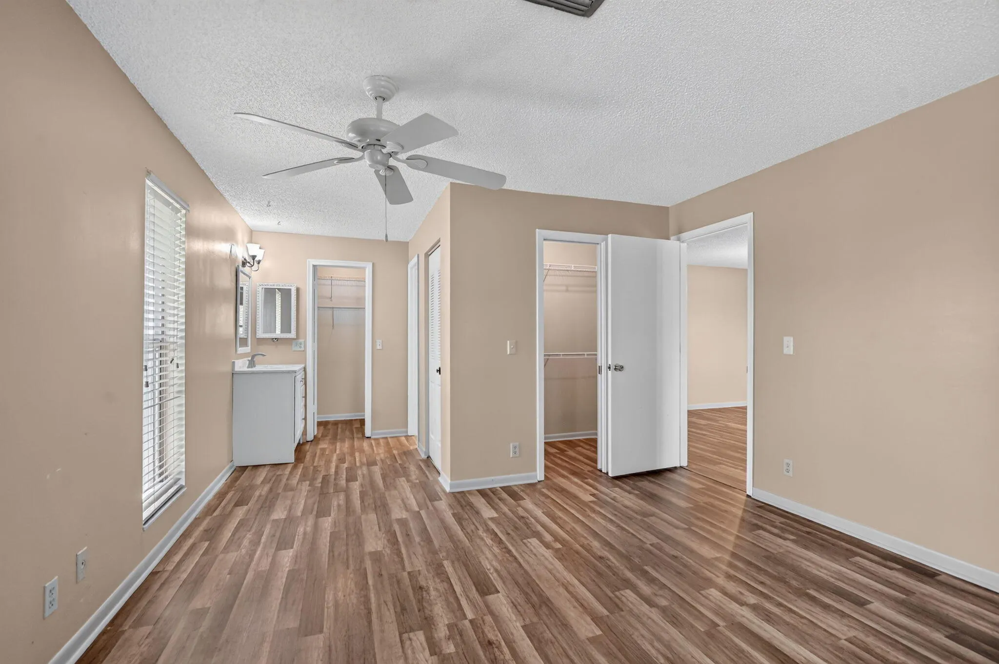 2901 SW 15TH Street #204
