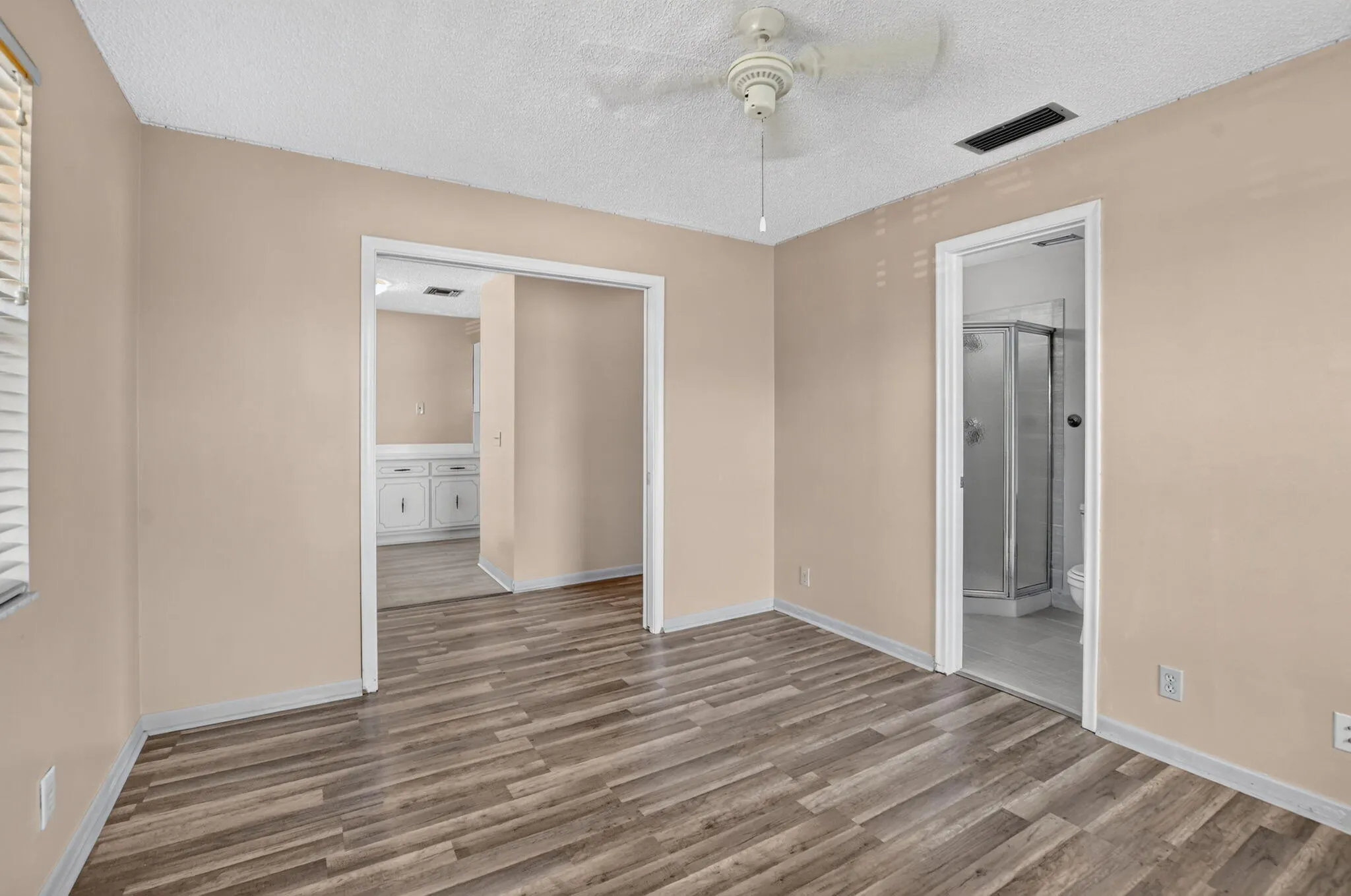 2901 SW 15TH Street #204