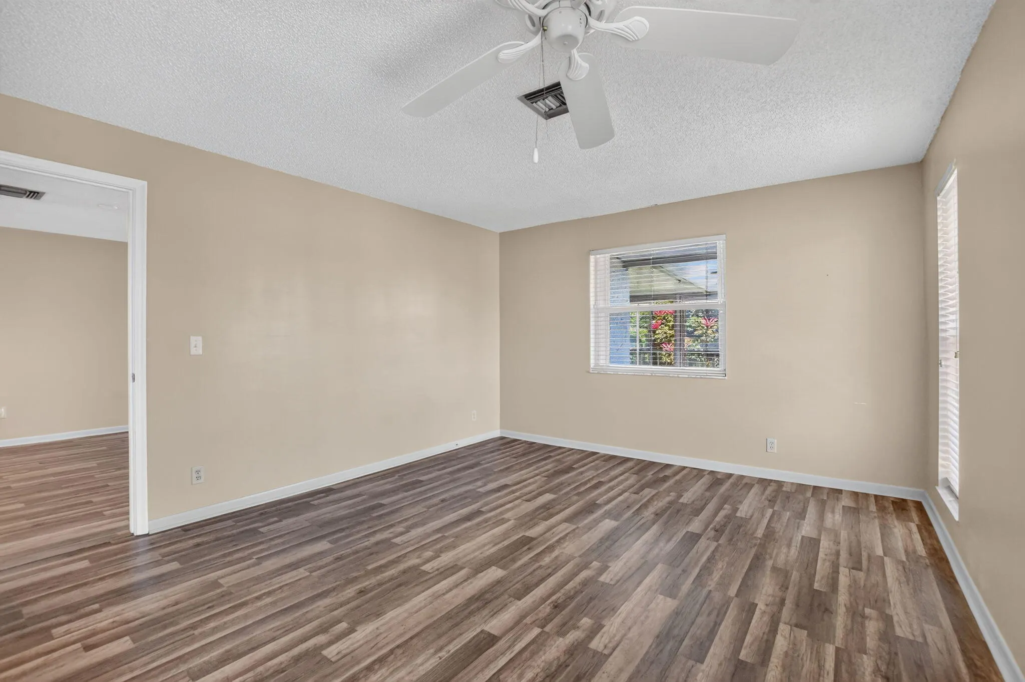 2901 SW 15TH Street #204
