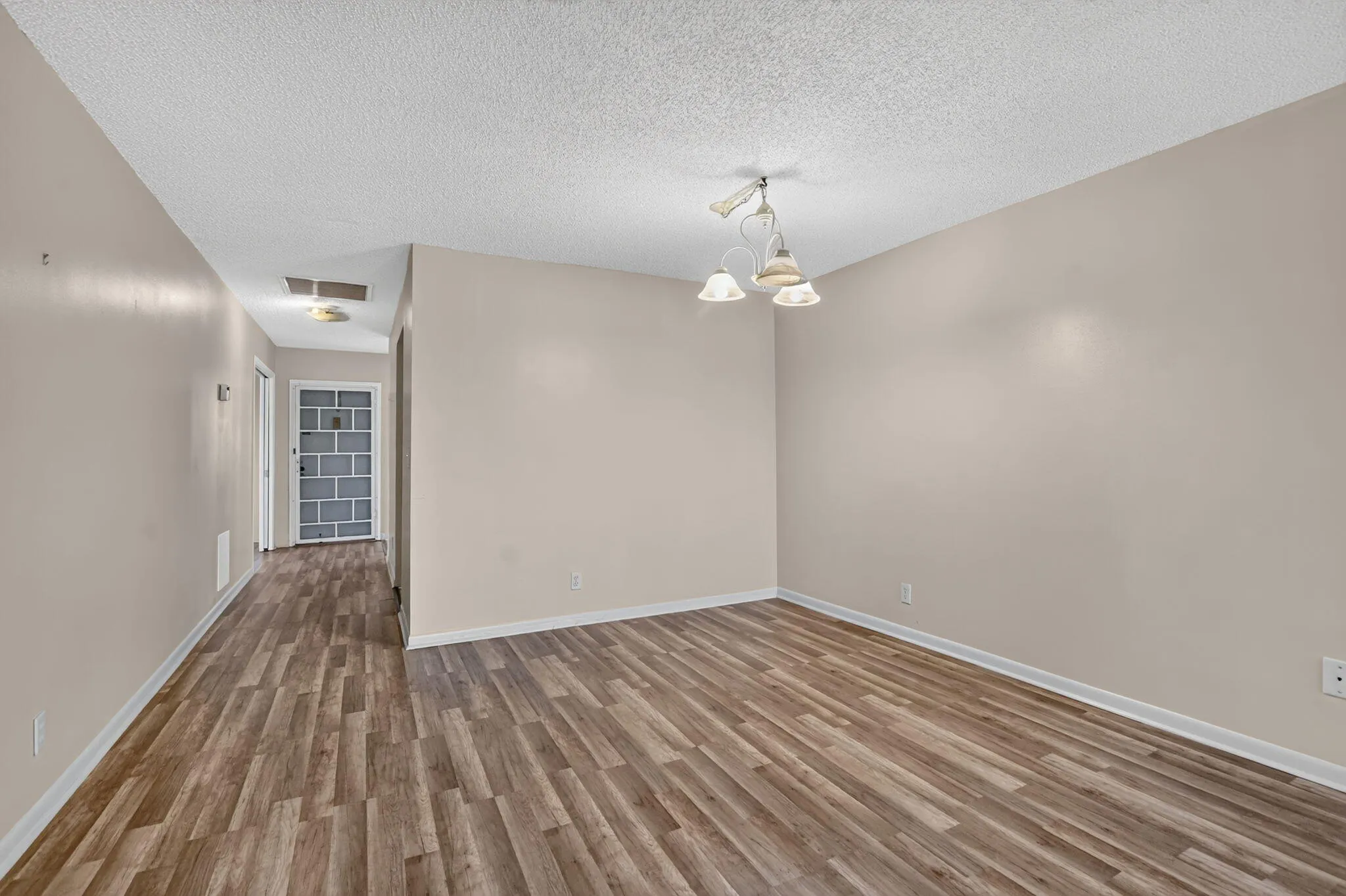 2901 SW 15TH Street #204