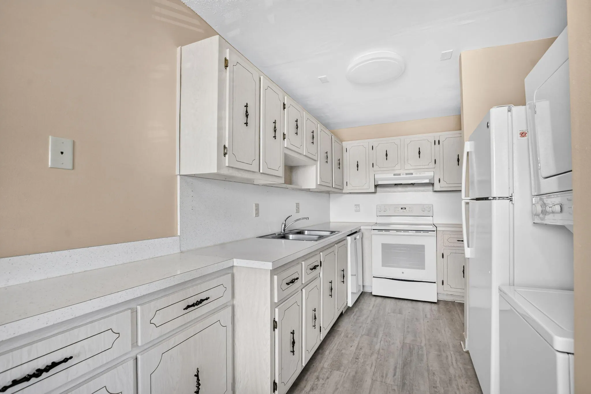 2901 SW 15TH Street #204