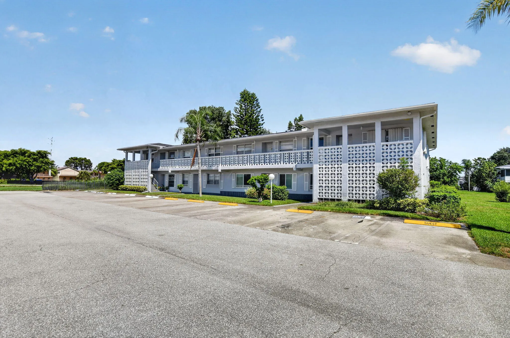 2901 SW 15TH Street #204