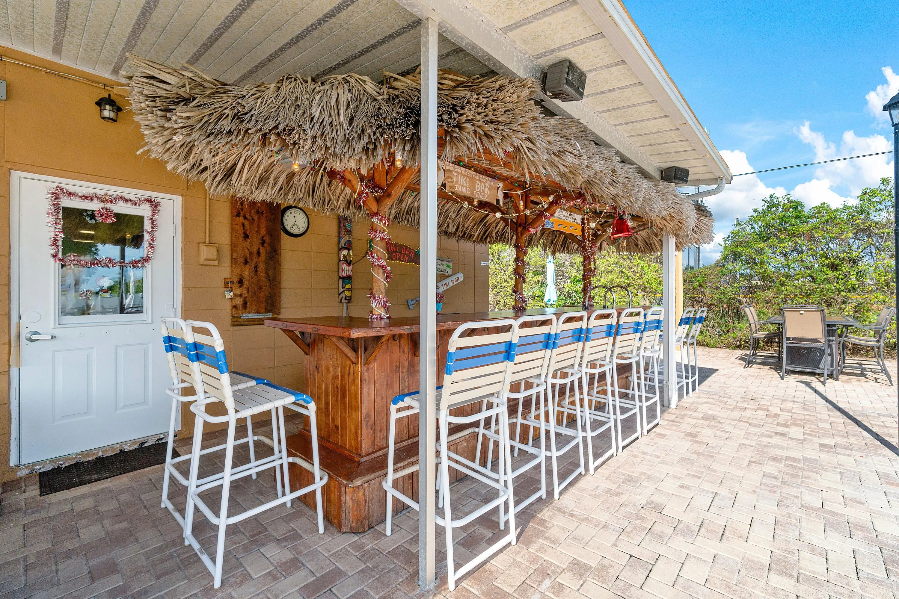 572 HIGH POINT Drive #D