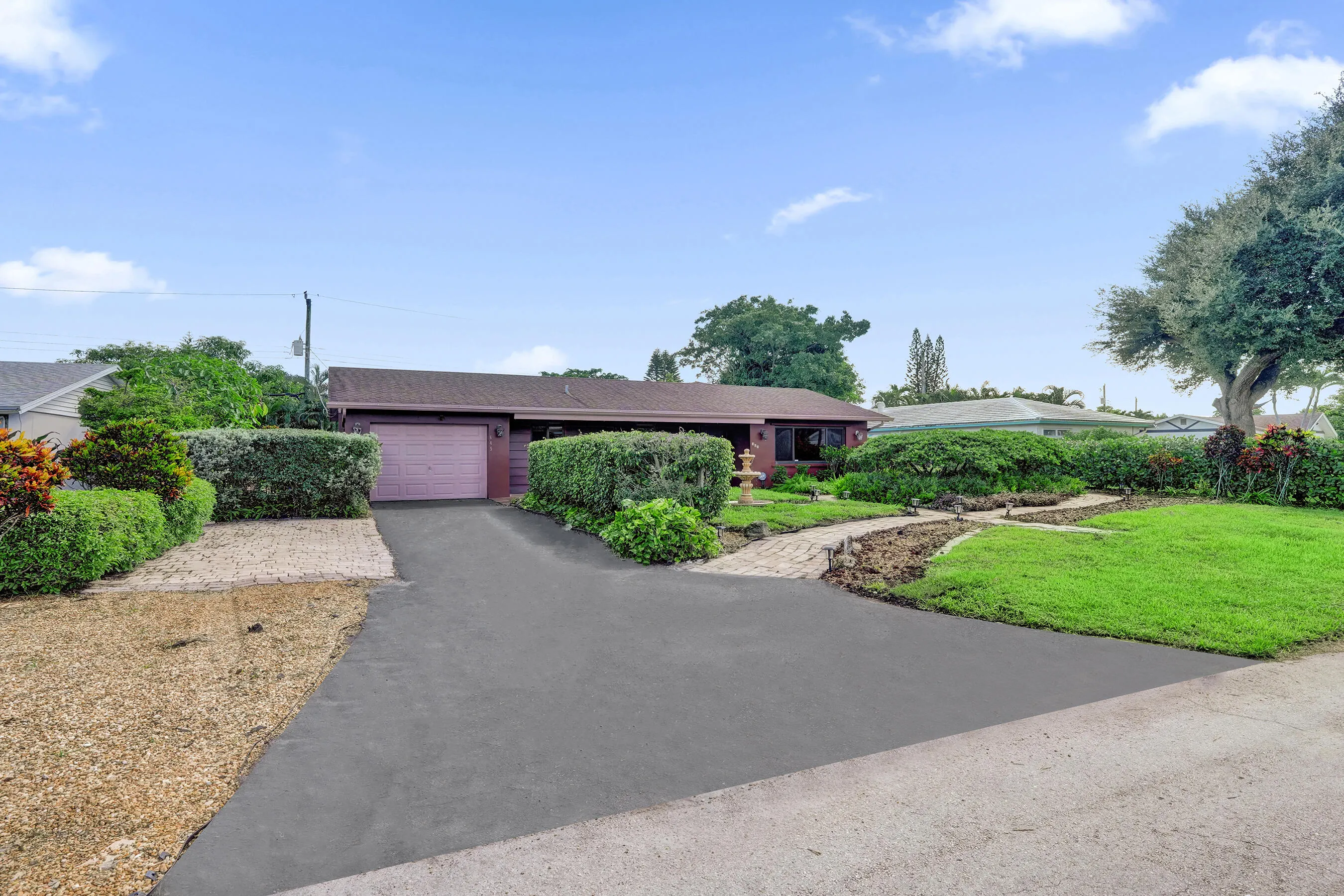645 Ibis Drive