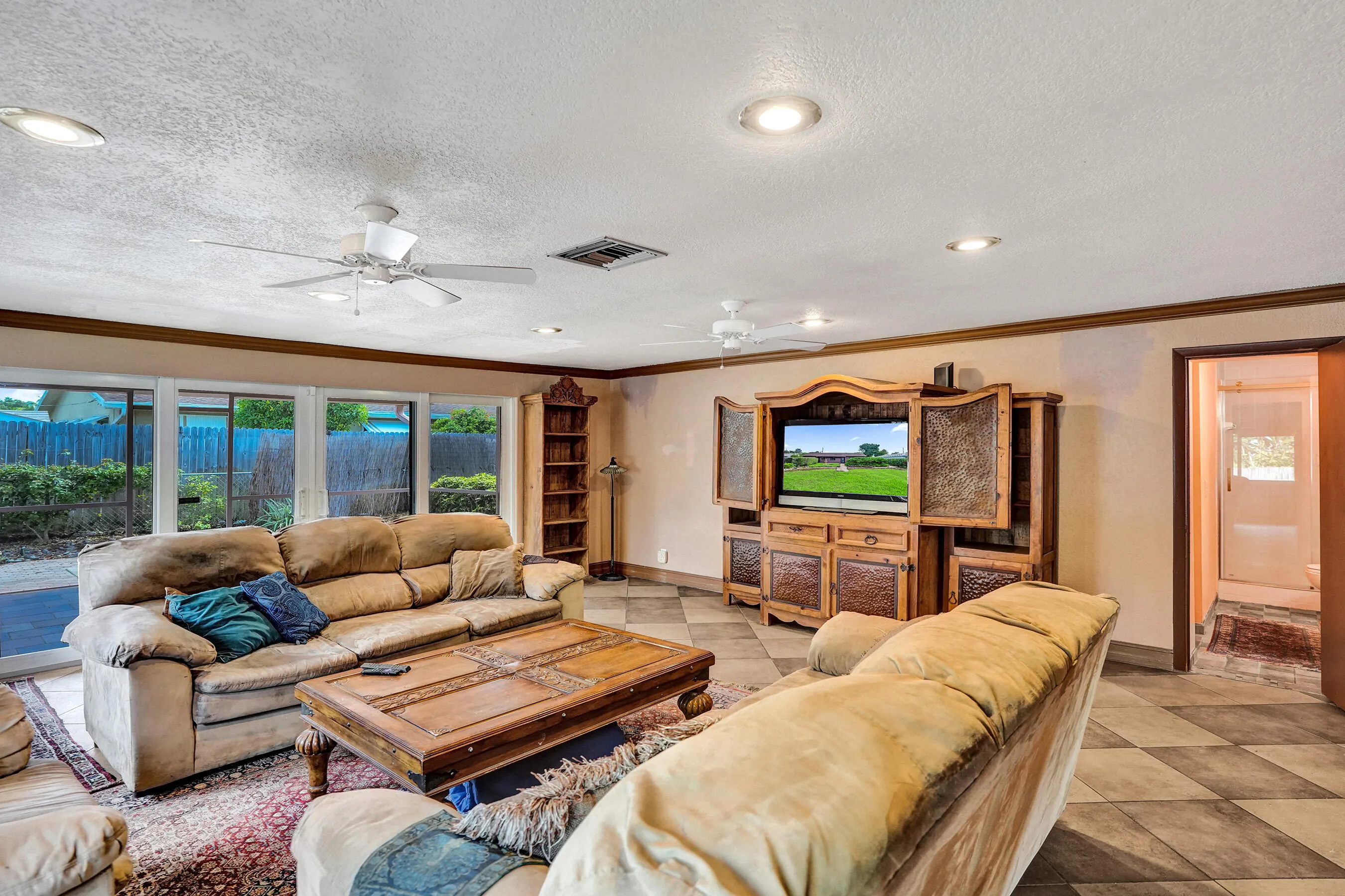 645 Ibis Drive