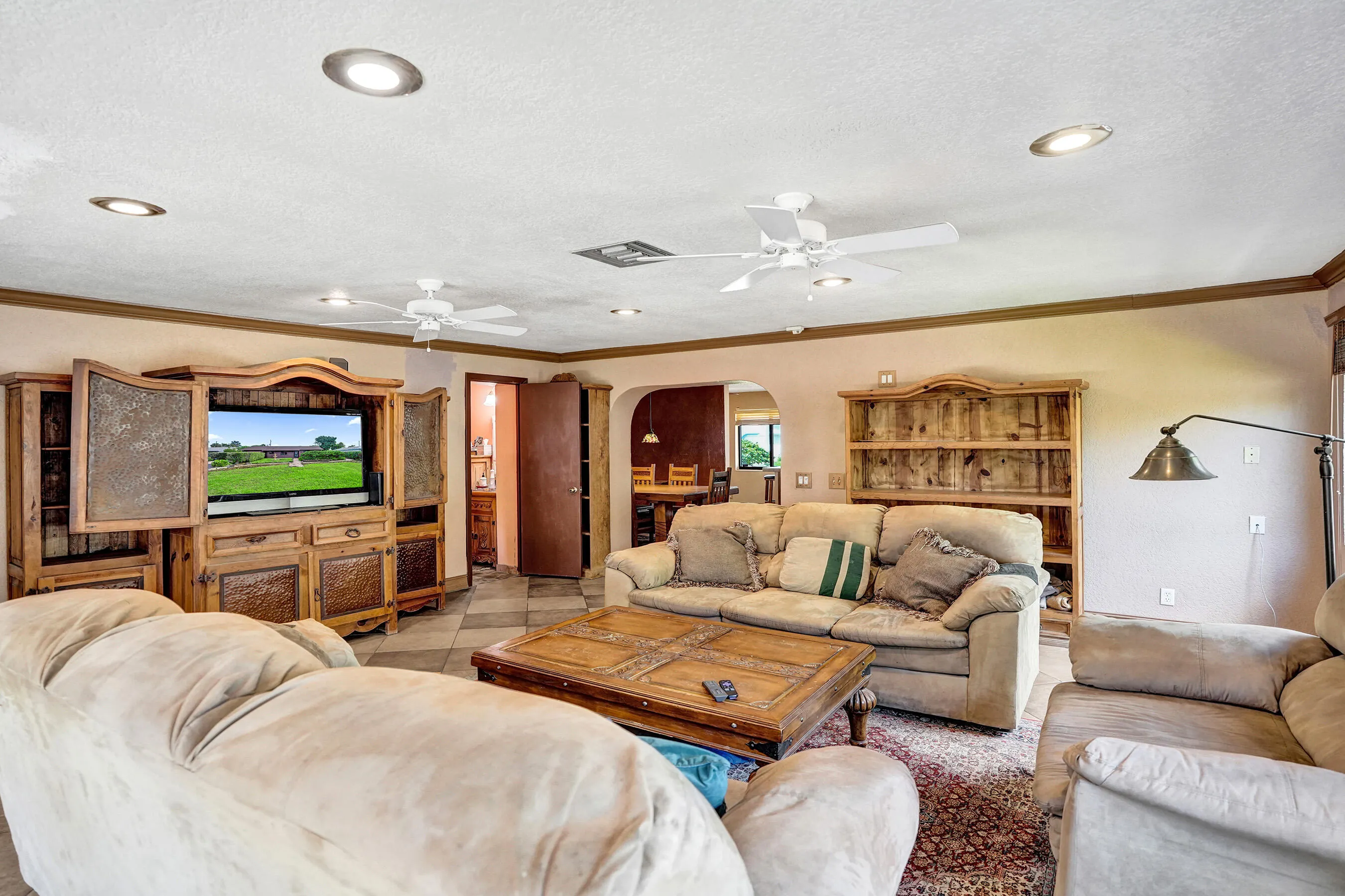 645 Ibis Drive