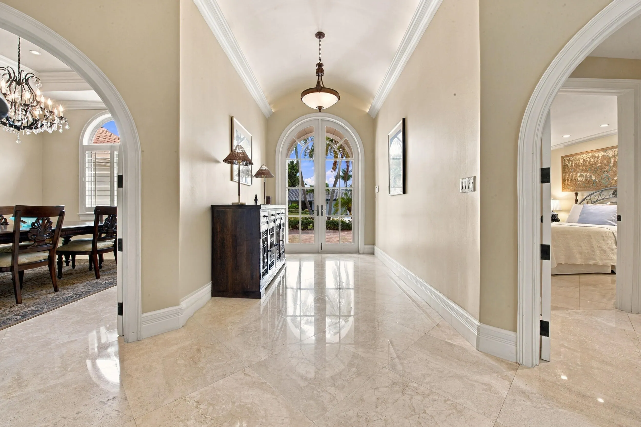 21733 Old Bridge Trail