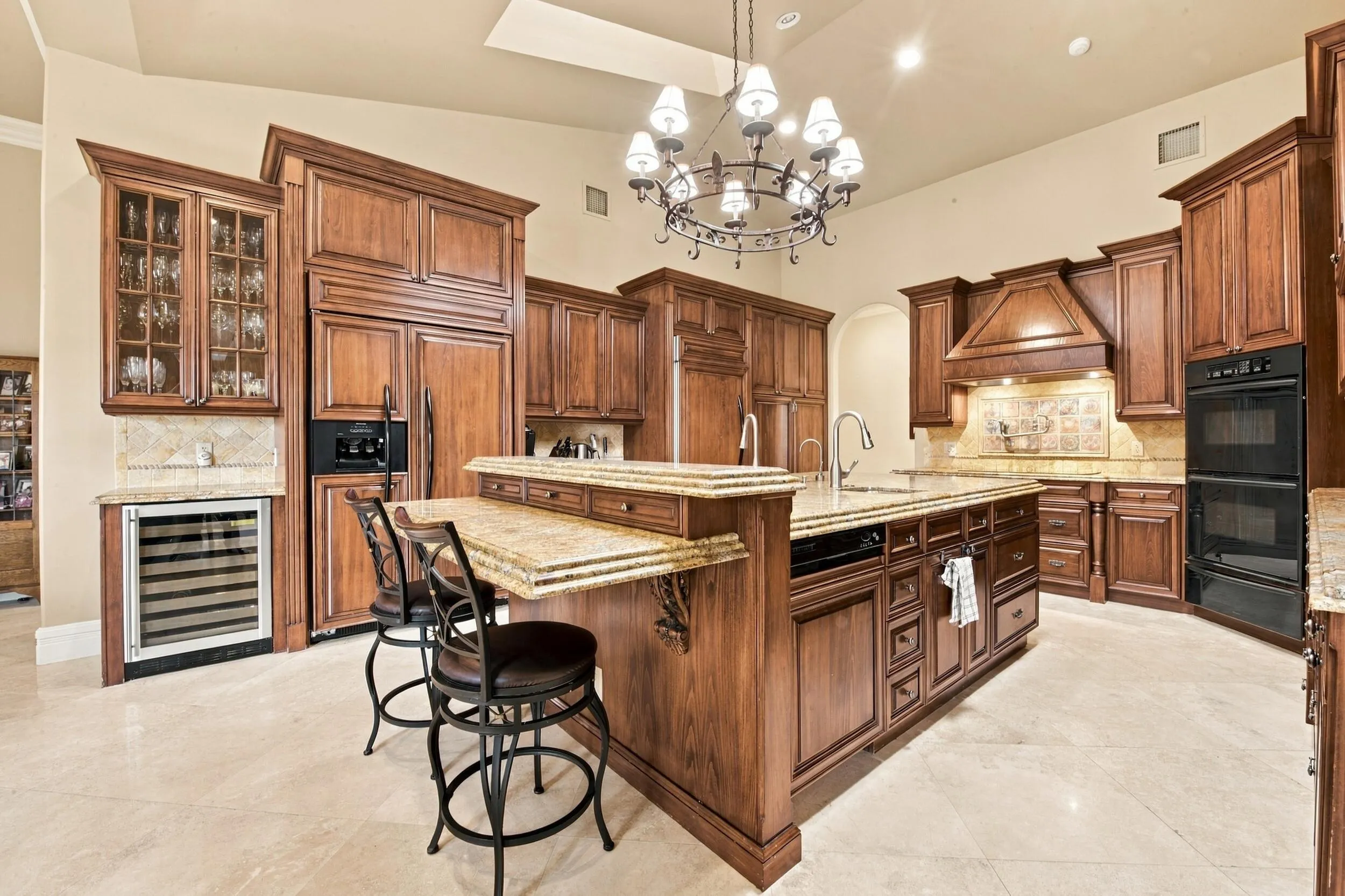 21733 Old Bridge Trail