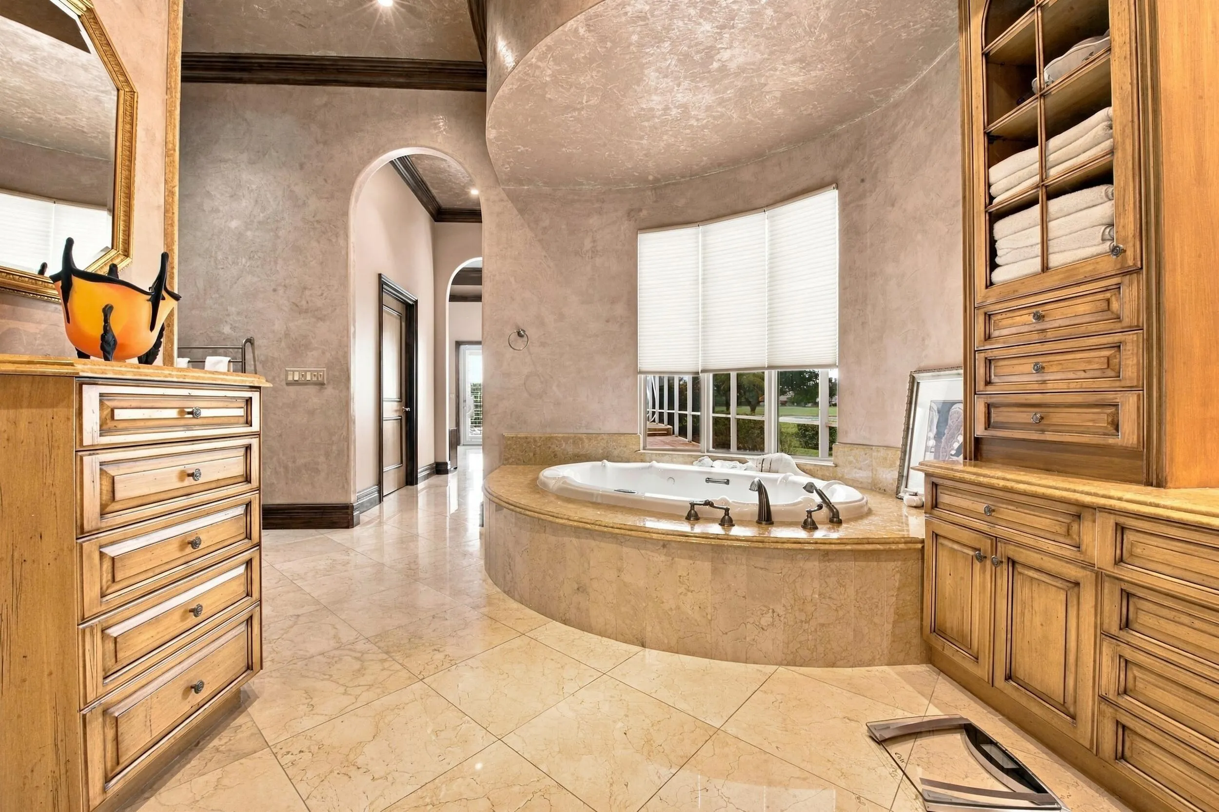 21733 Old Bridge Trail