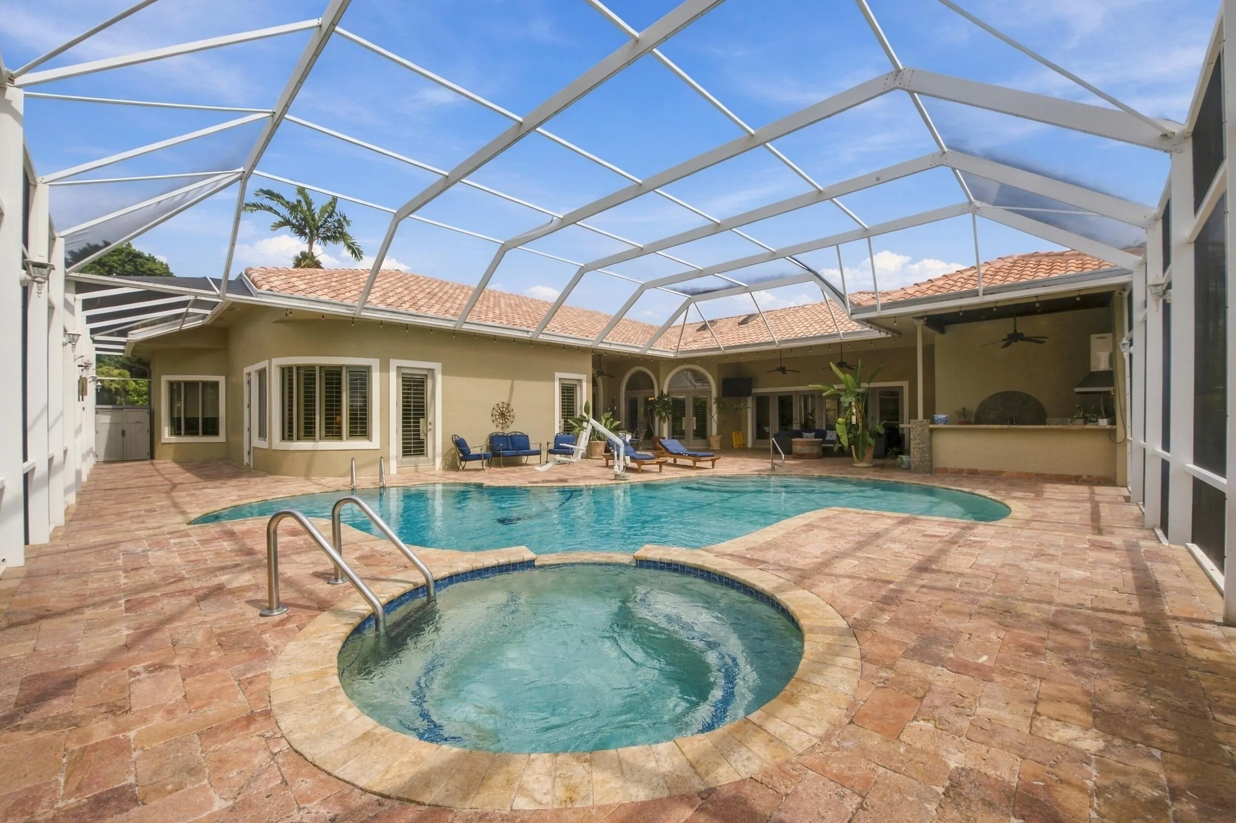 21733 Old Bridge Trail
