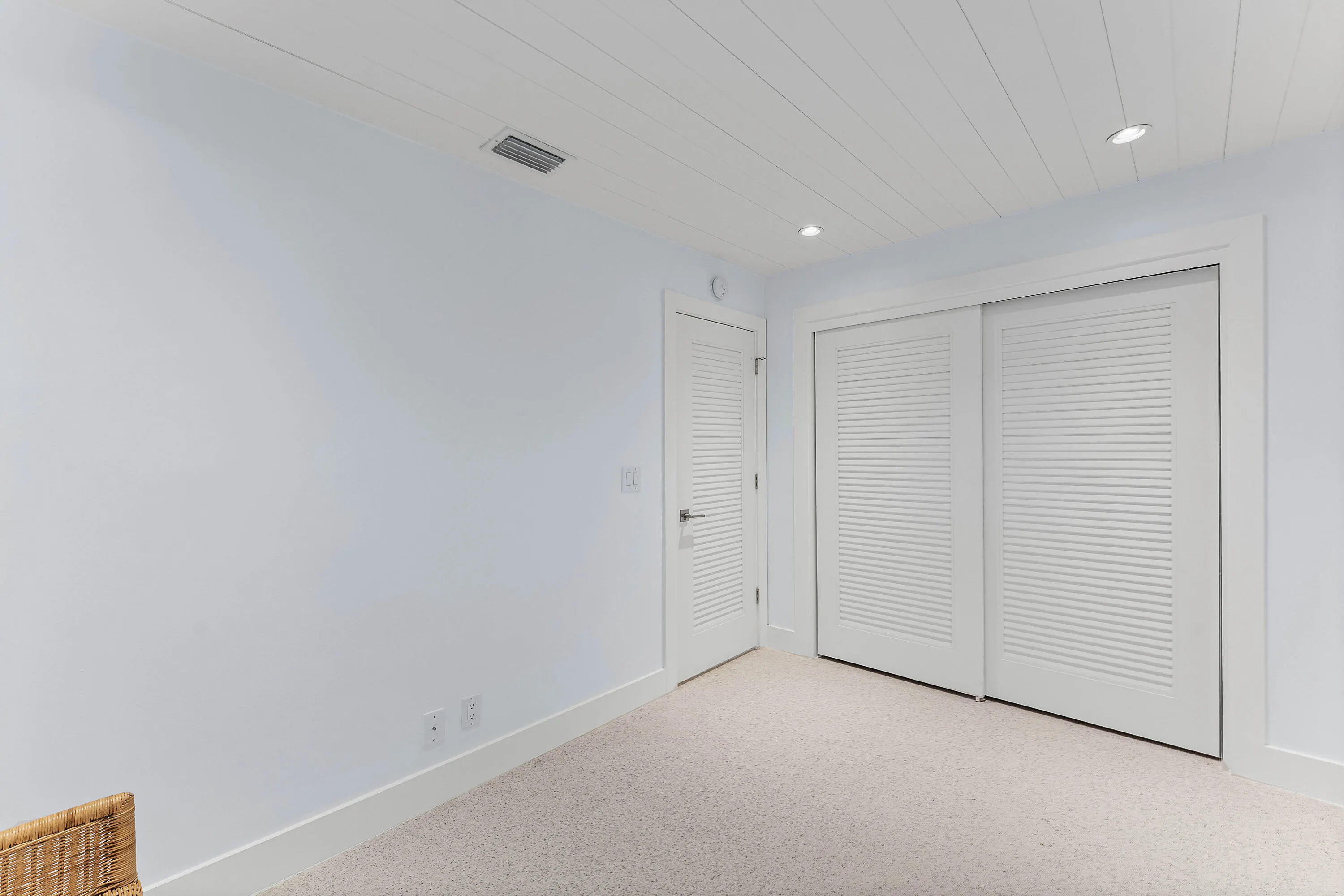 1877 S Ocean Boulevard #10