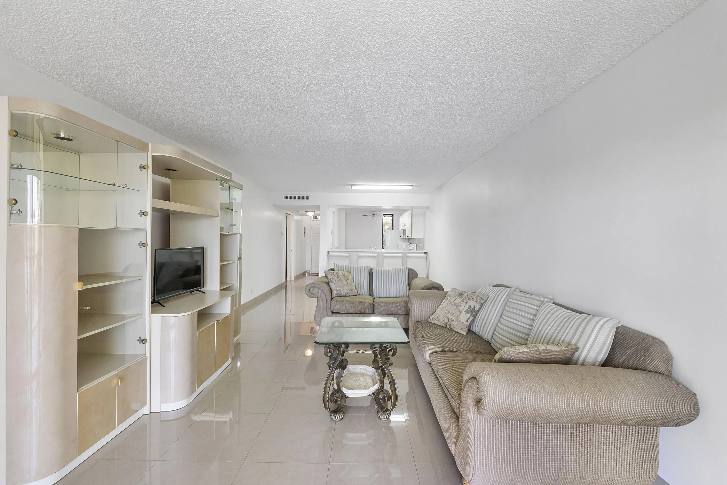 5828 CORAL LAKE Drive #304