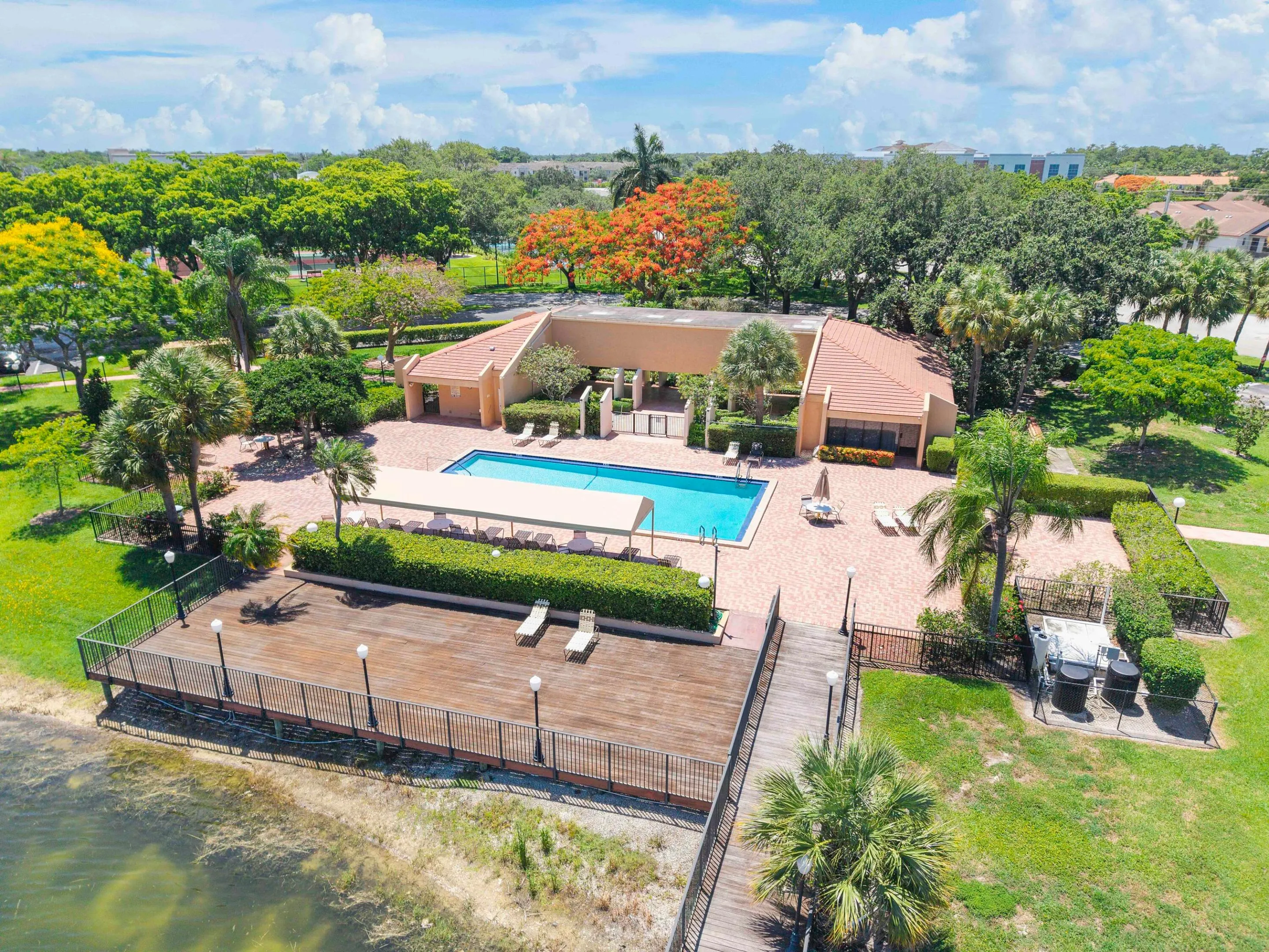 5828 CORAL LAKE Drive #304