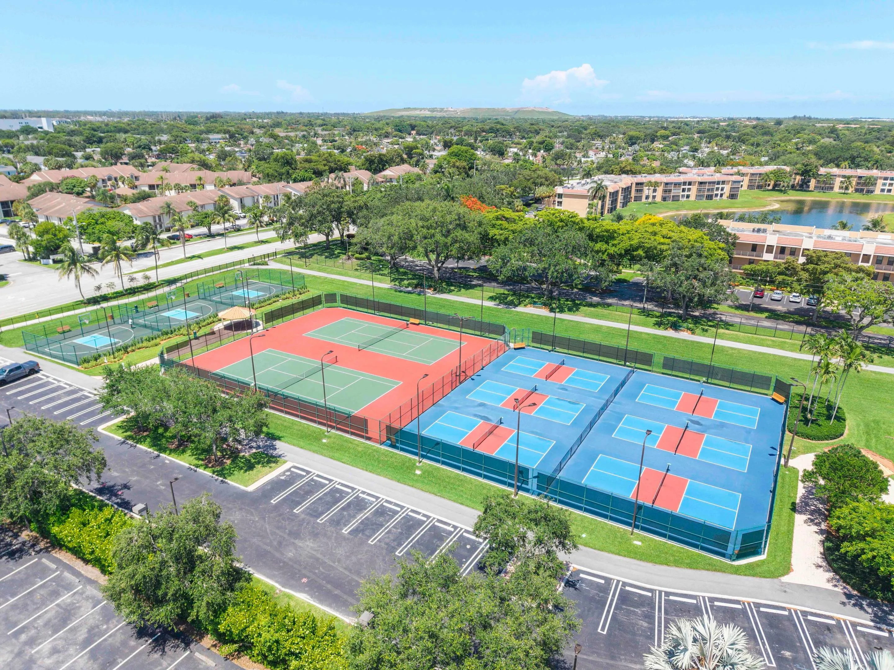 5828 CORAL LAKE Drive #304