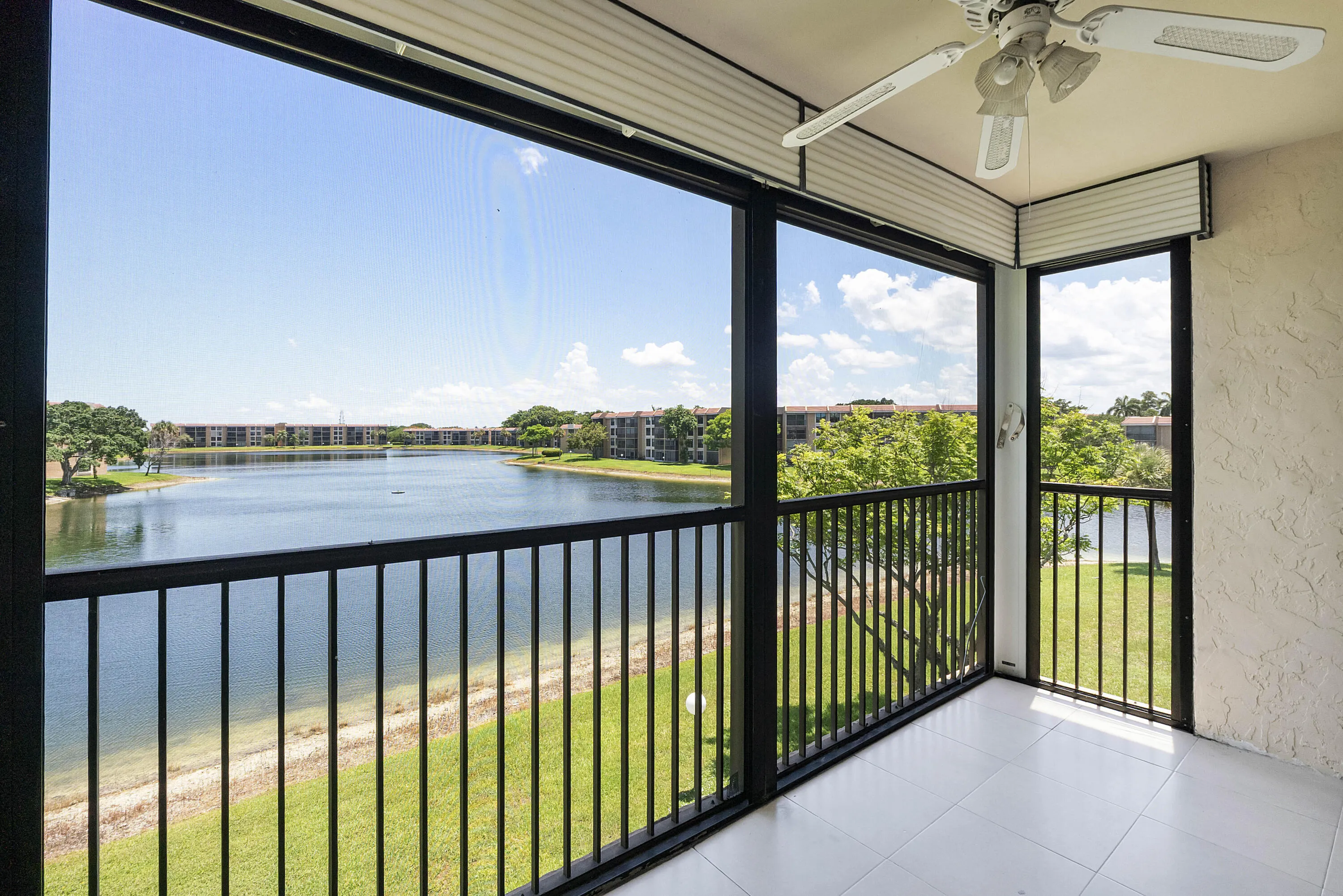 5828 CORAL LAKE Drive #304