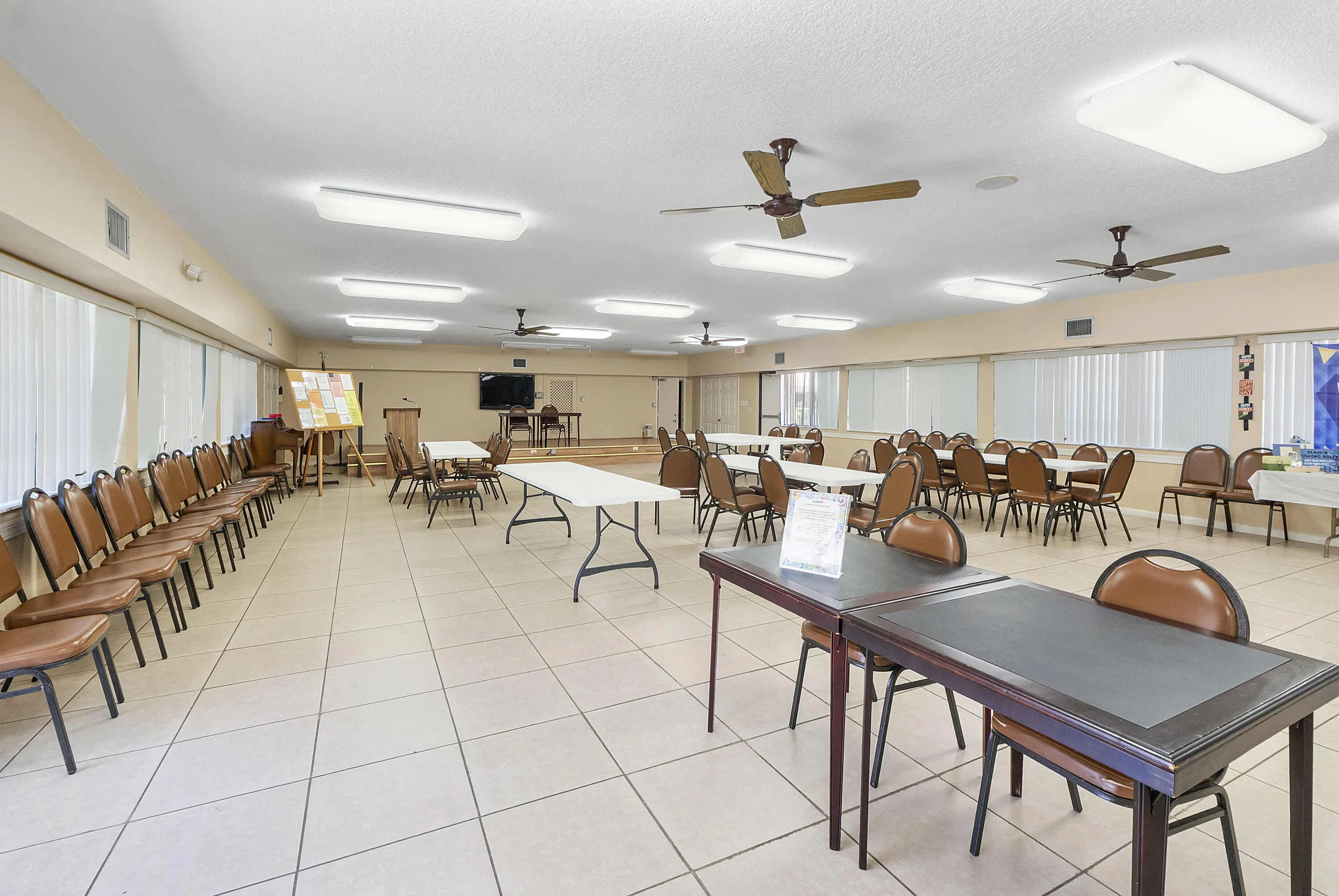 5828 CORAL LAKE Drive #304