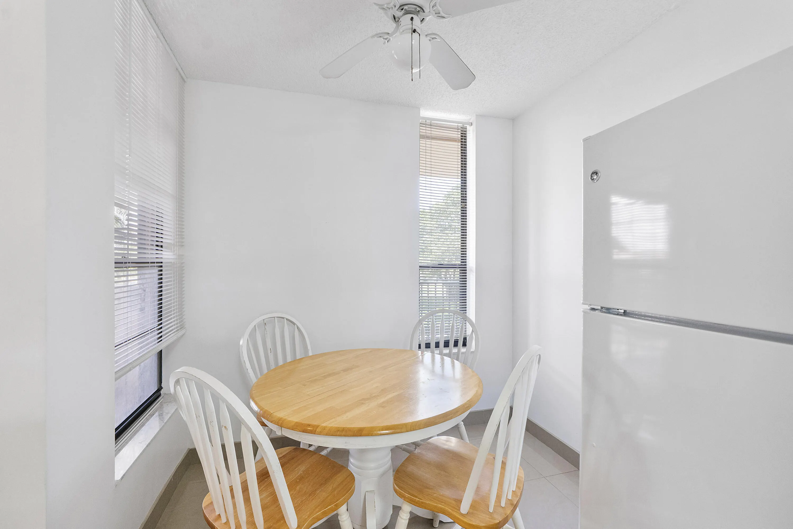 5828 CORAL LAKE Drive #304