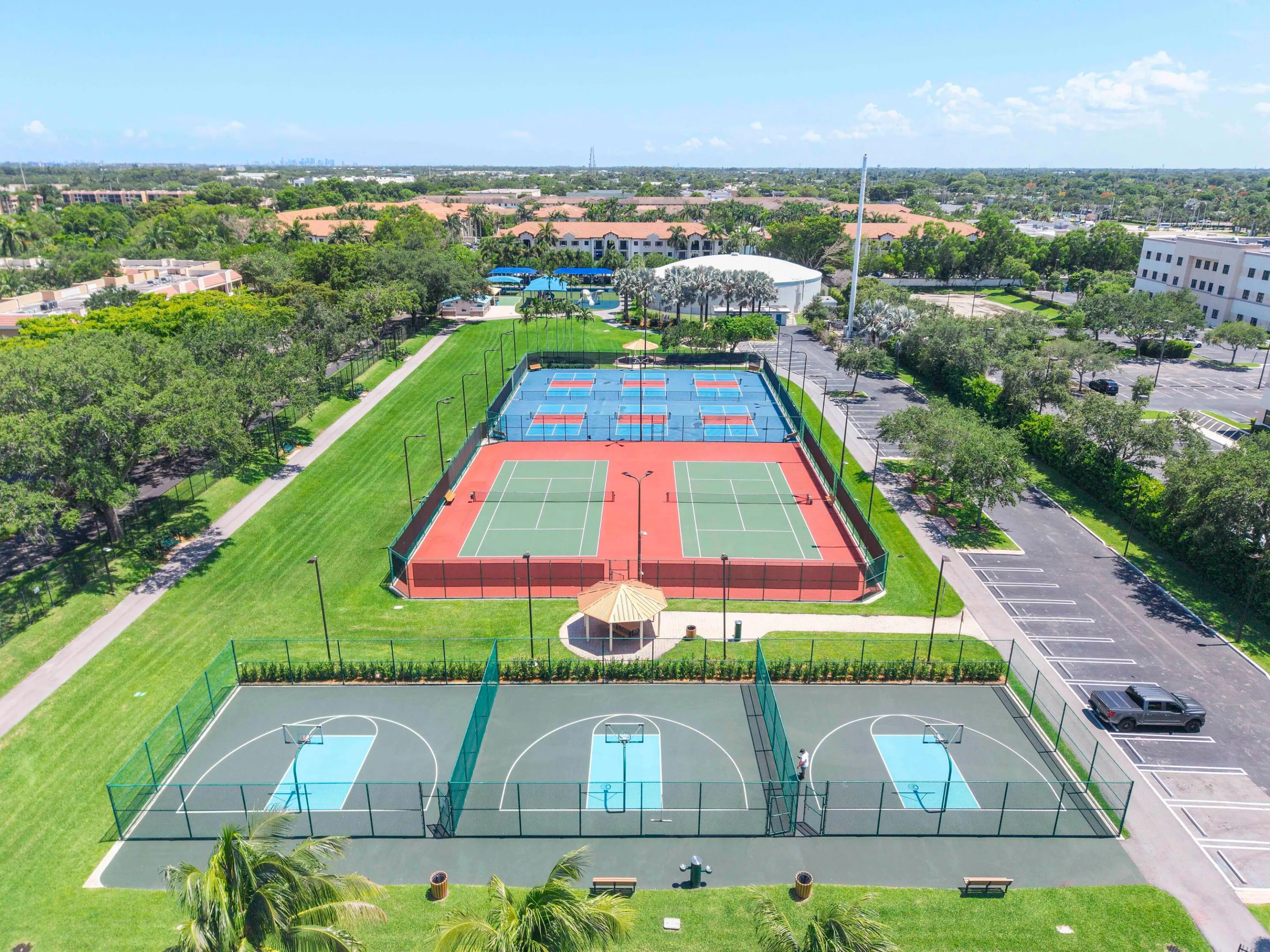 5828 CORAL LAKE Drive #304