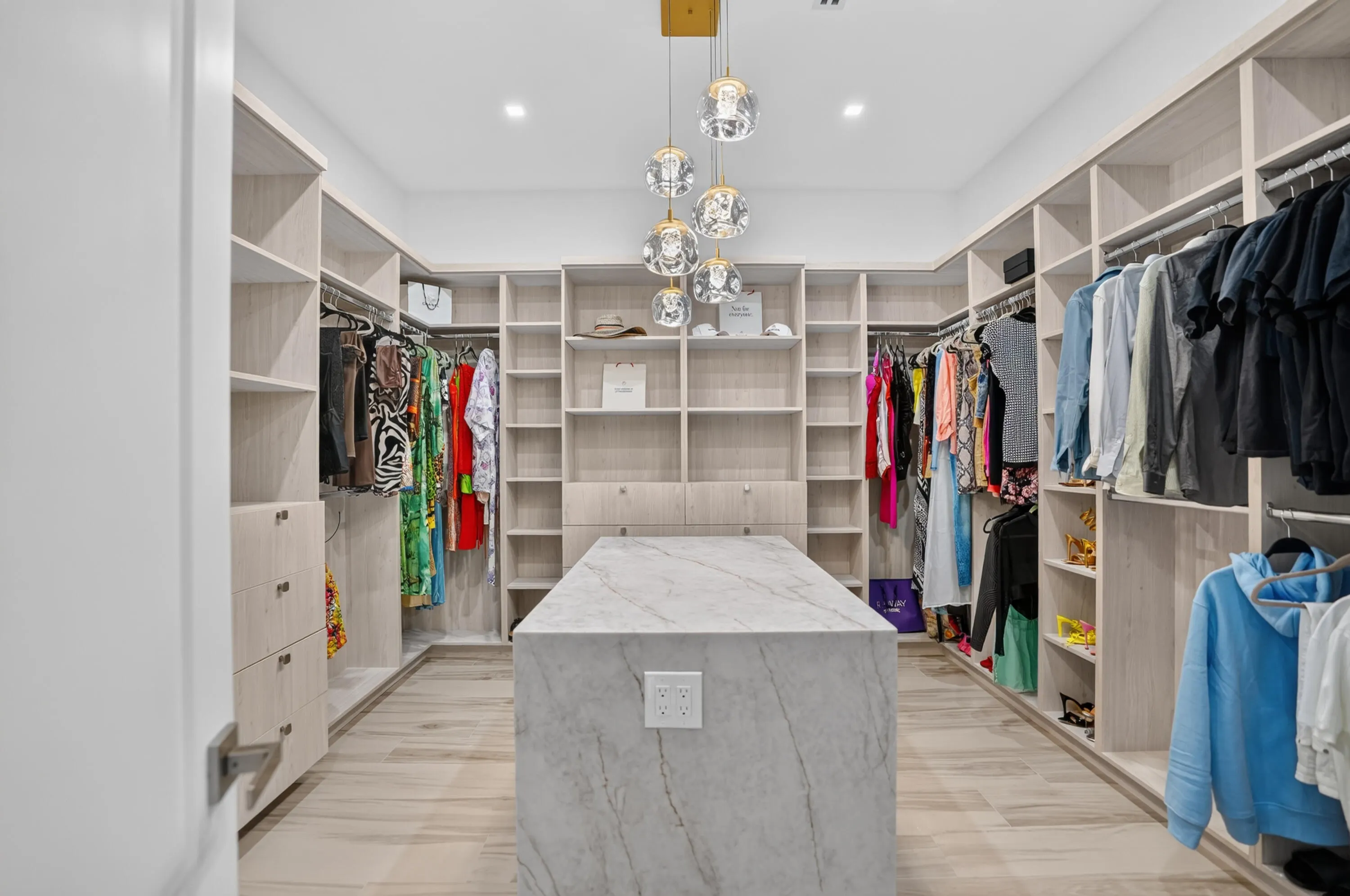 237 NE 11th Street