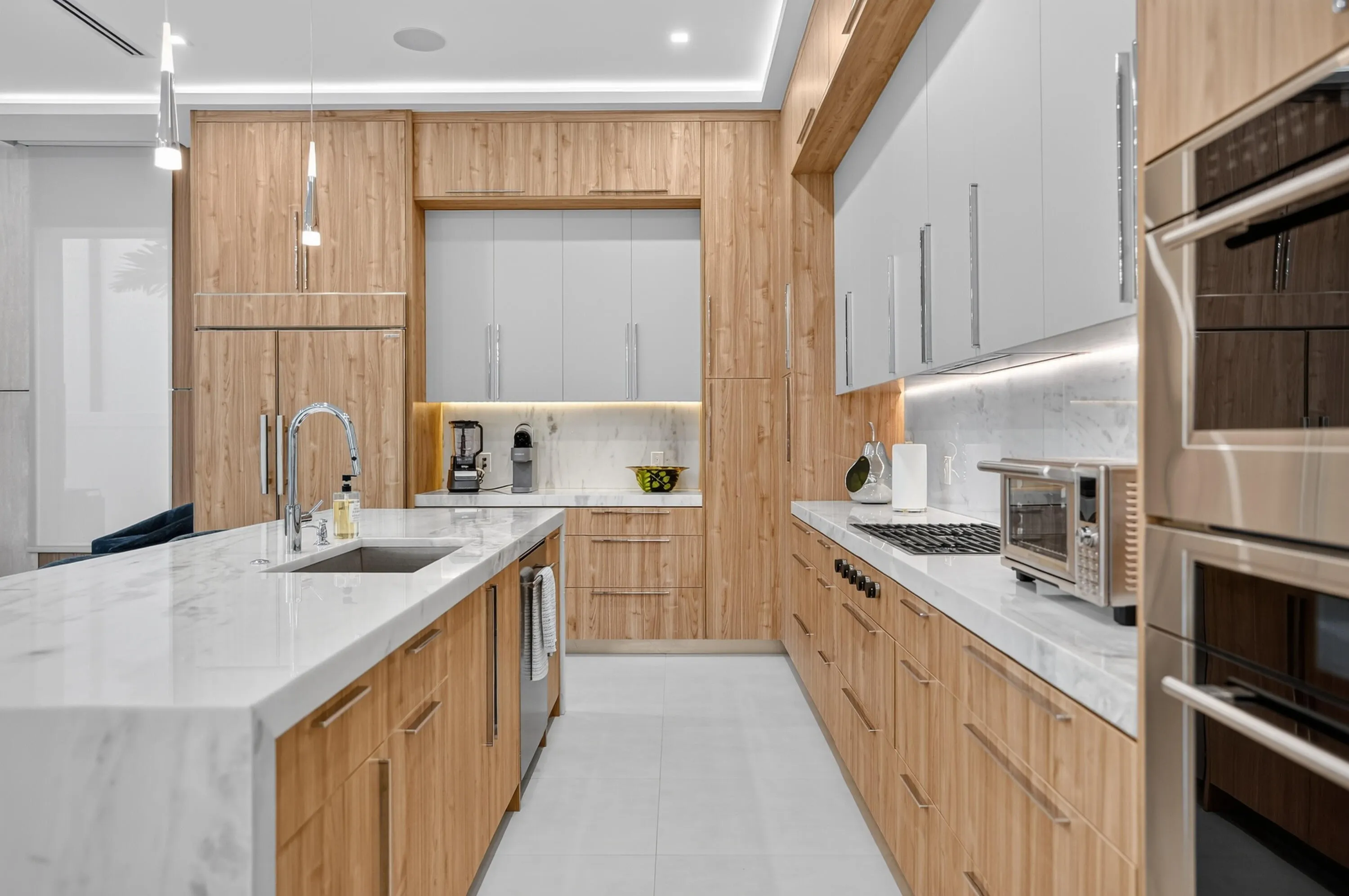 237 NE 11th Street