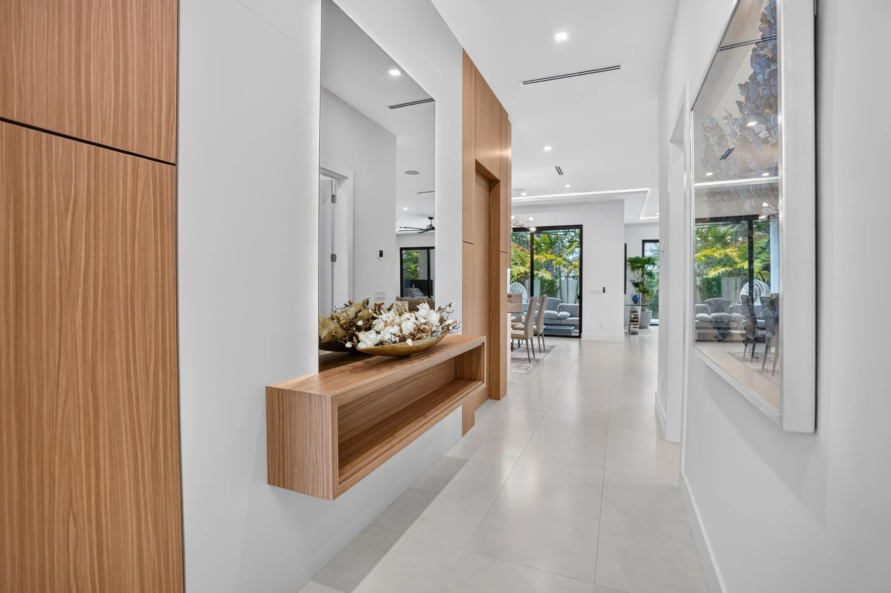 237 NE 11th Street